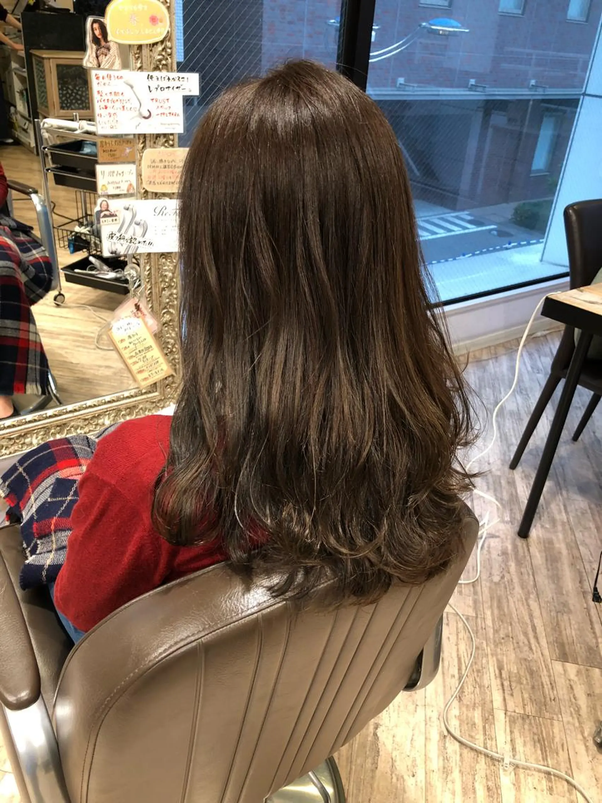 ロング カラー ブルーカラー ブルージュ グレージュ 五十嵐ゆり 美髪カラー　武蔵小杉のヘアスタイル