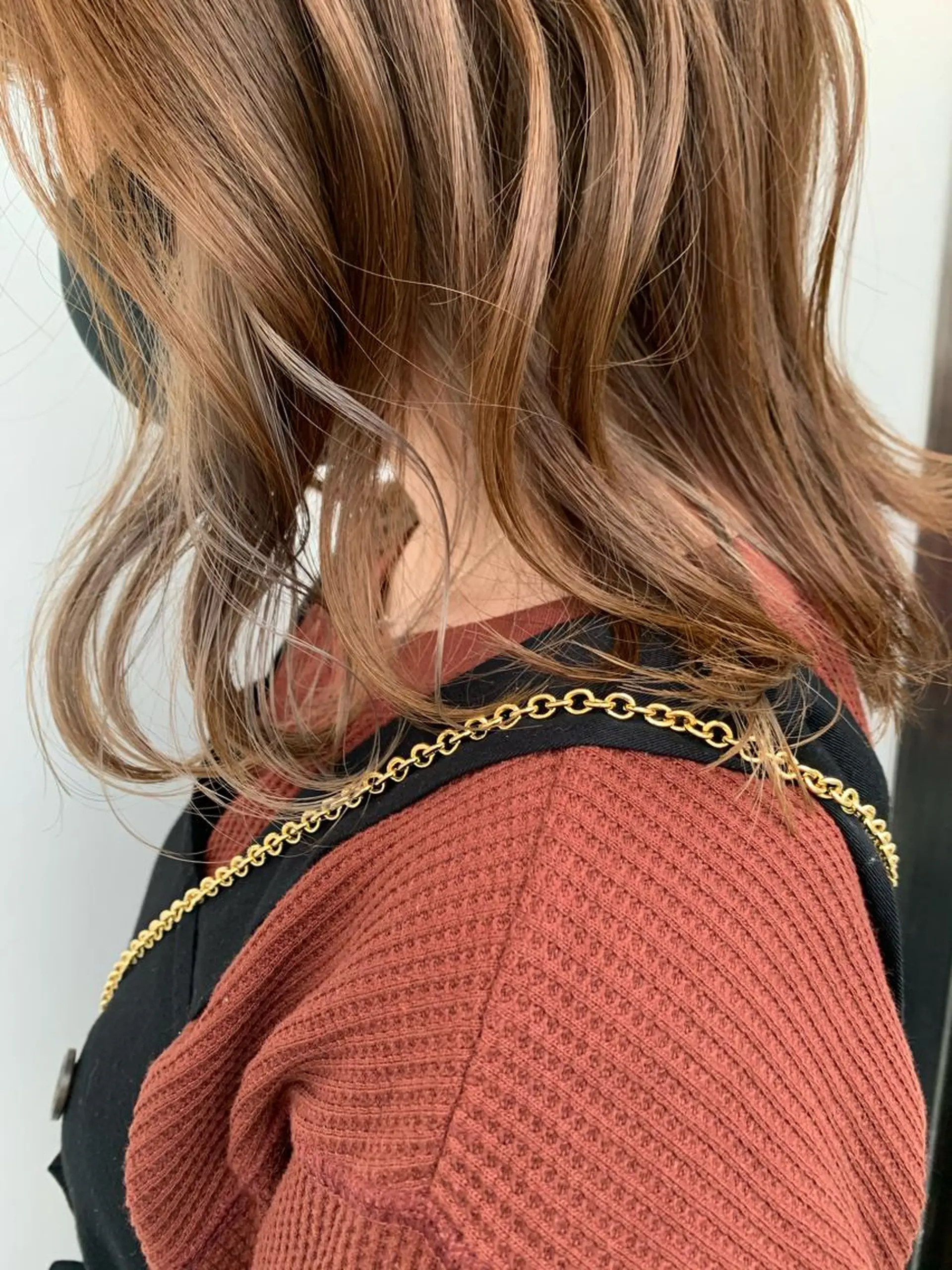 ミディアム カラー ベージュカラー ブリーチ ミルクティーベージュ ブリーチなしカラー ホワイトベージュ ヘアカラー 中目黒🌼 🌼ハナのヘアスタイル