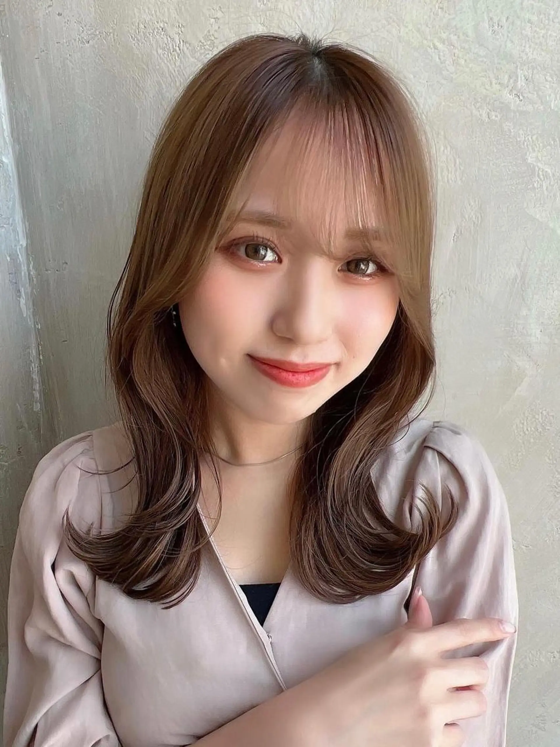 セミロング カラー ベージュカラー ブラウンカラー くびれヘア 髪質改善 縮毛矯正 カット ヘアカラー トリートメント 🧡くびれヘア/前髪 顔周り🧡久原結衣のヘアスタイル