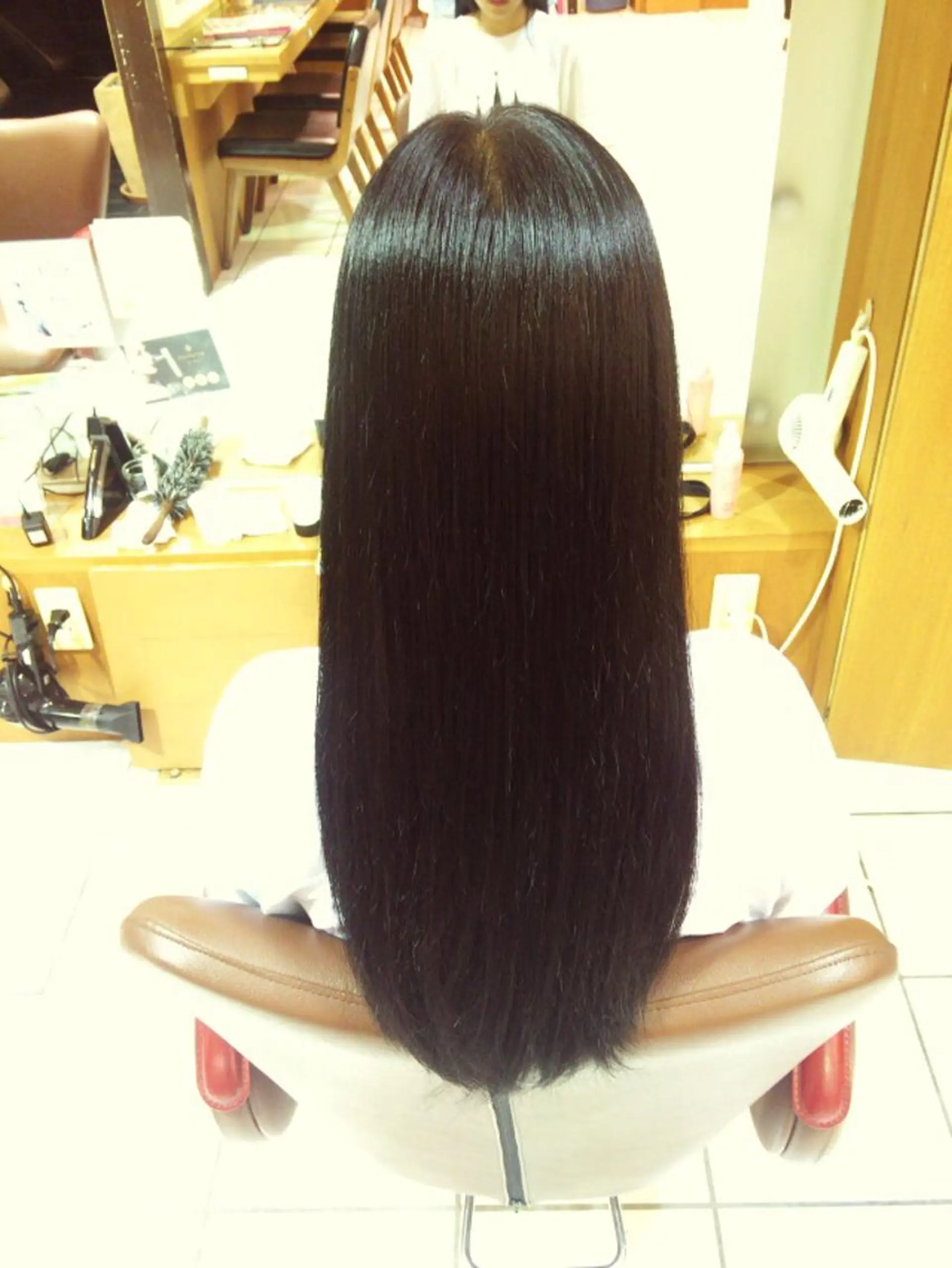 ミディアム セミロング ロング カラー パーマ ヘアアレンジ 黒髪 ロング 縮毛矯正 ストレートパーマ 山下 直人のヘアスタイル