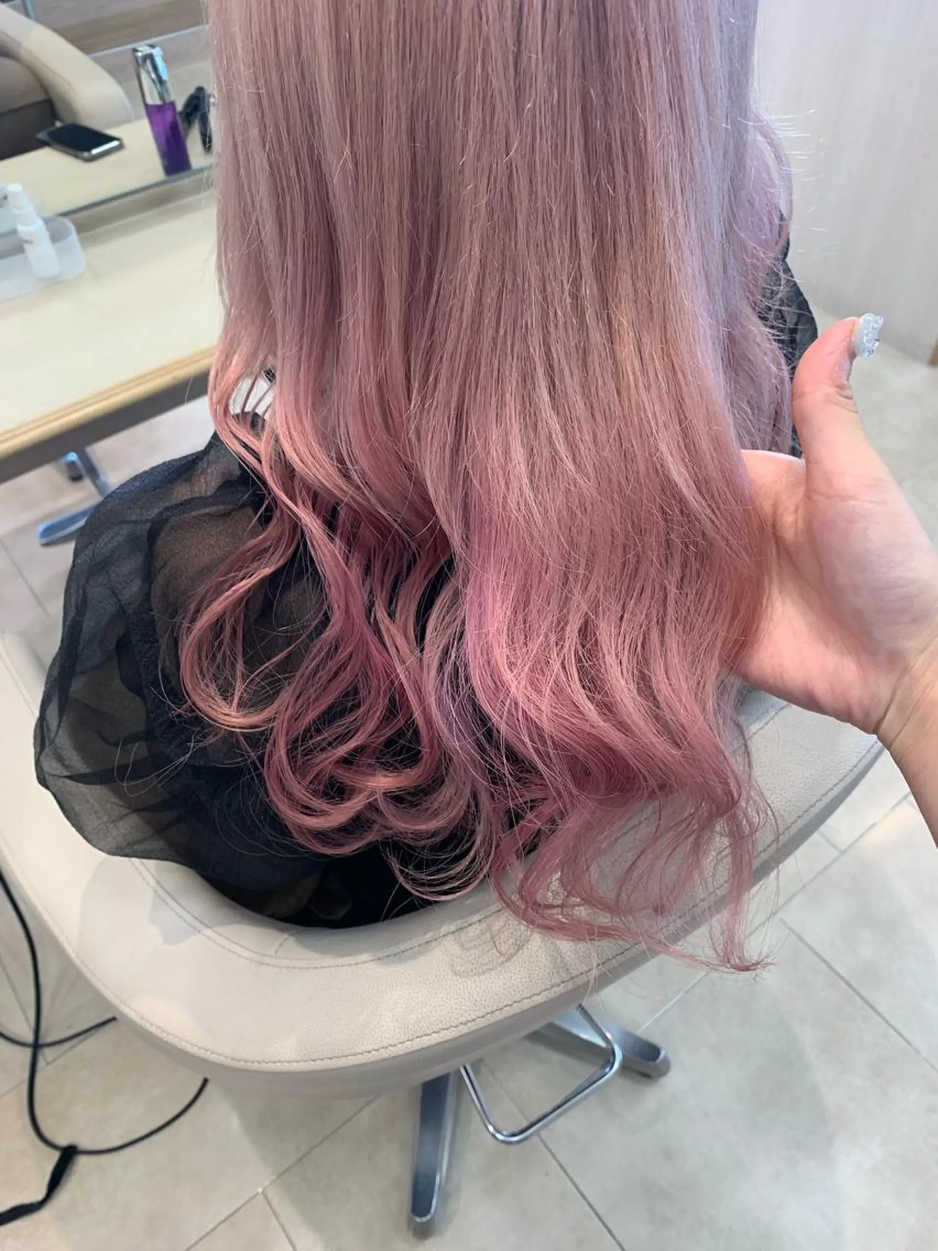 ミディアム カラー ママ美容師🎀 暖色オーダーNo.1のヘアスタイル