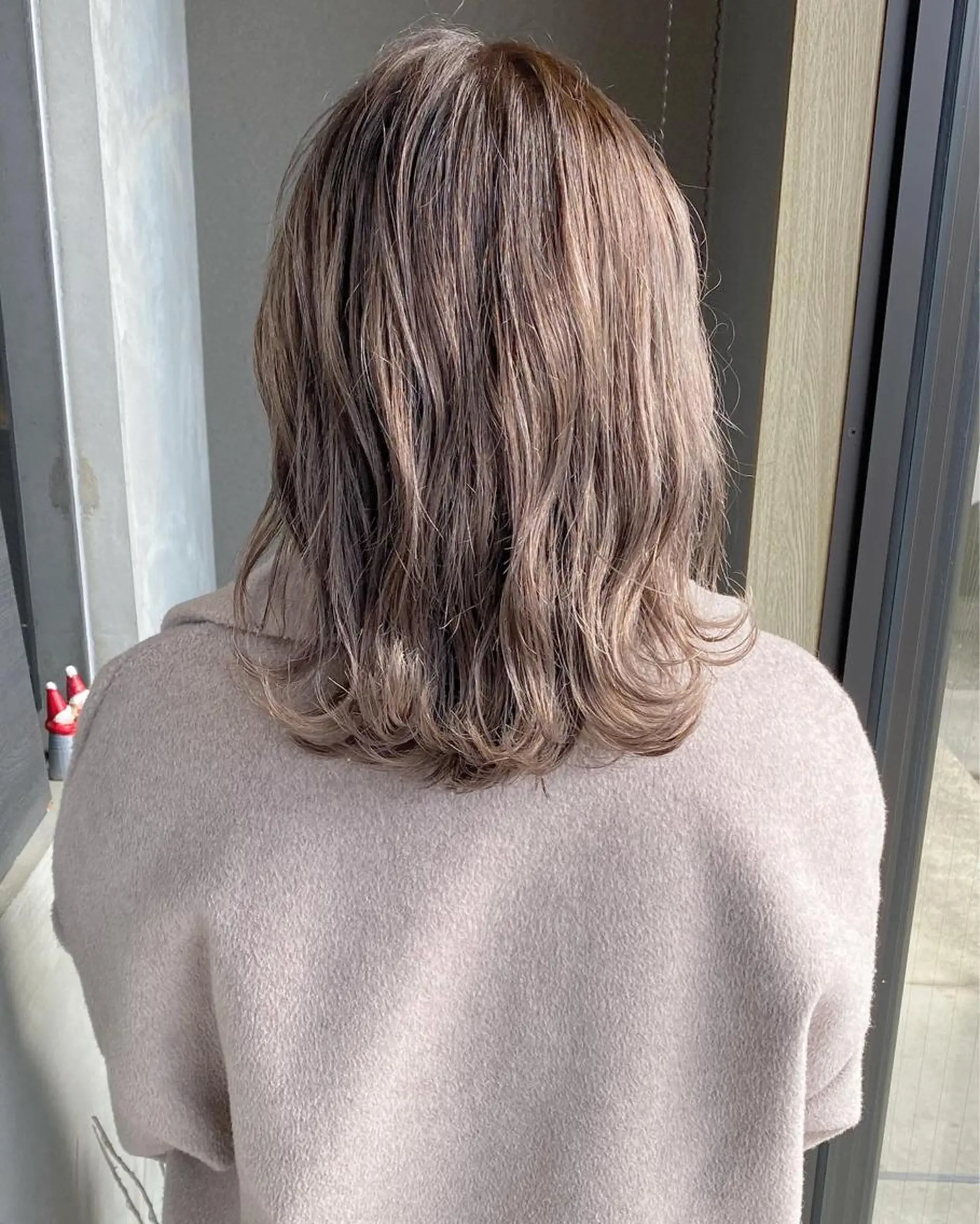 ミディアム カラー ヘアアレンジ FIORE hair design所属・山根 奈緒のマツエク・マツパデザイン