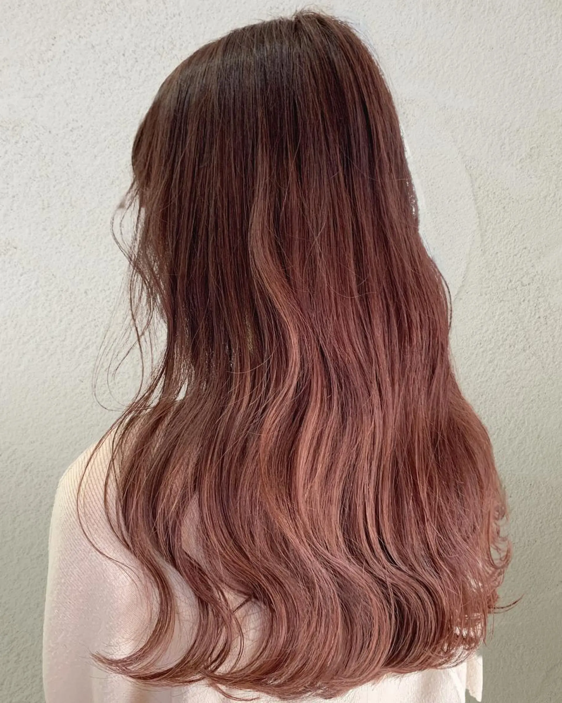 カラー レッドカラー 髪質改善 米倉 一輝のヘアスタイル