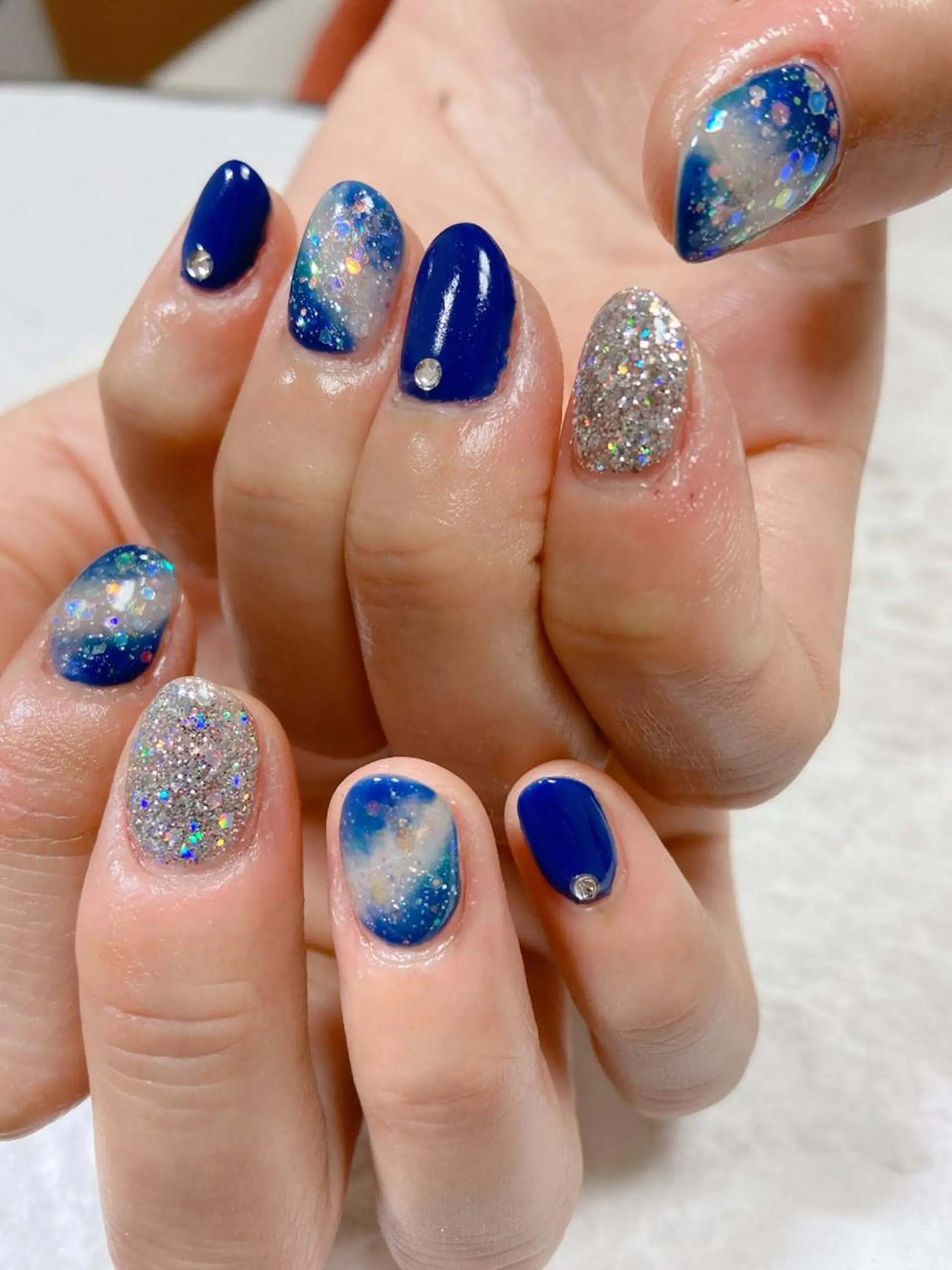 ネイル ハンドネイル フットネイル Lokahi NAILのネイルデザイン