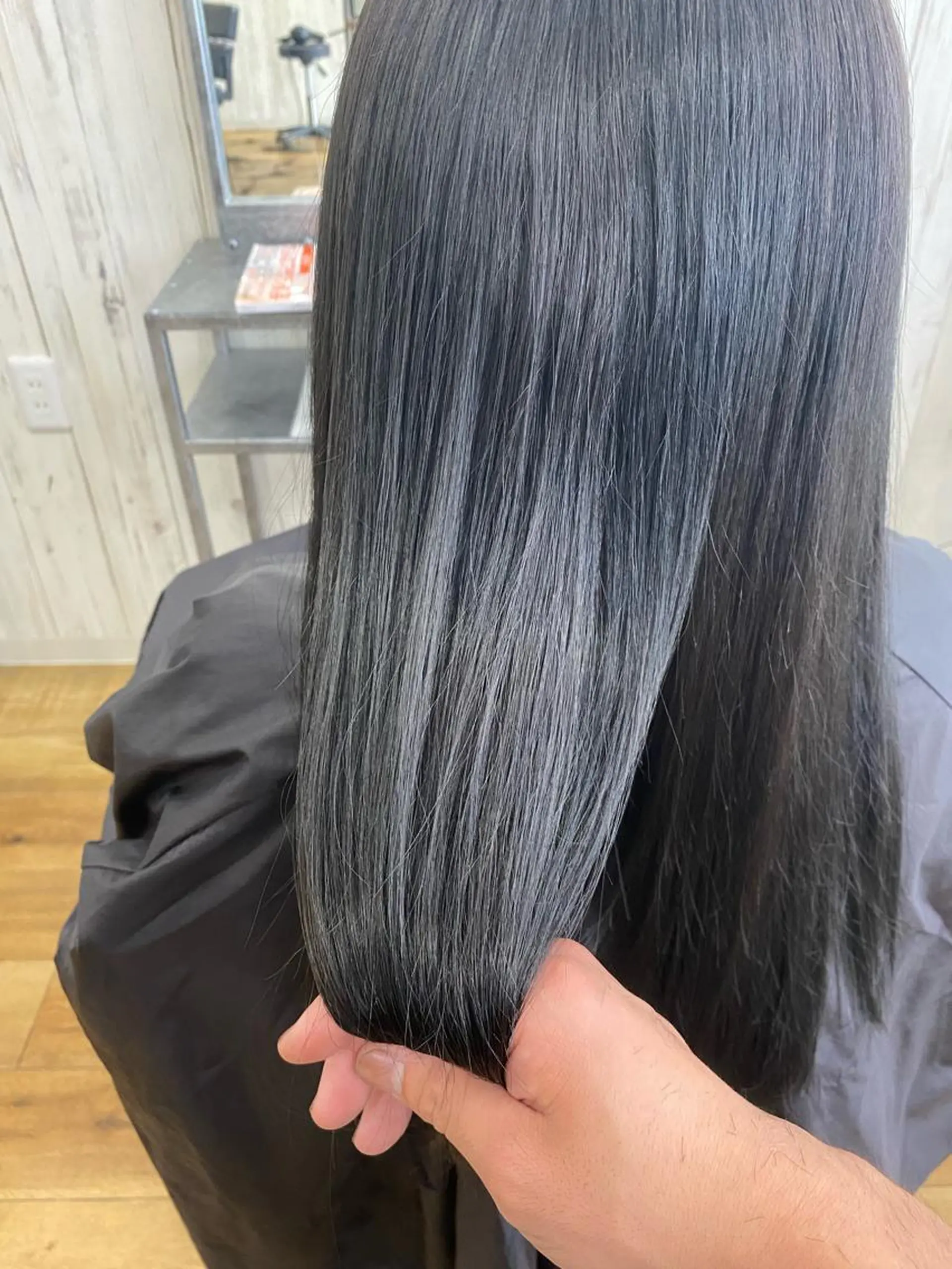 セミロング カラー アディクシーカラー ブリーチ 透明感カラー エドルカラー ハイライトカラー カット ヘアカラー 縮毛矯正 トリートメント reverie【レヴリー】所属・夜中23時まで予約◎ reverieあきらのヘアスタイル