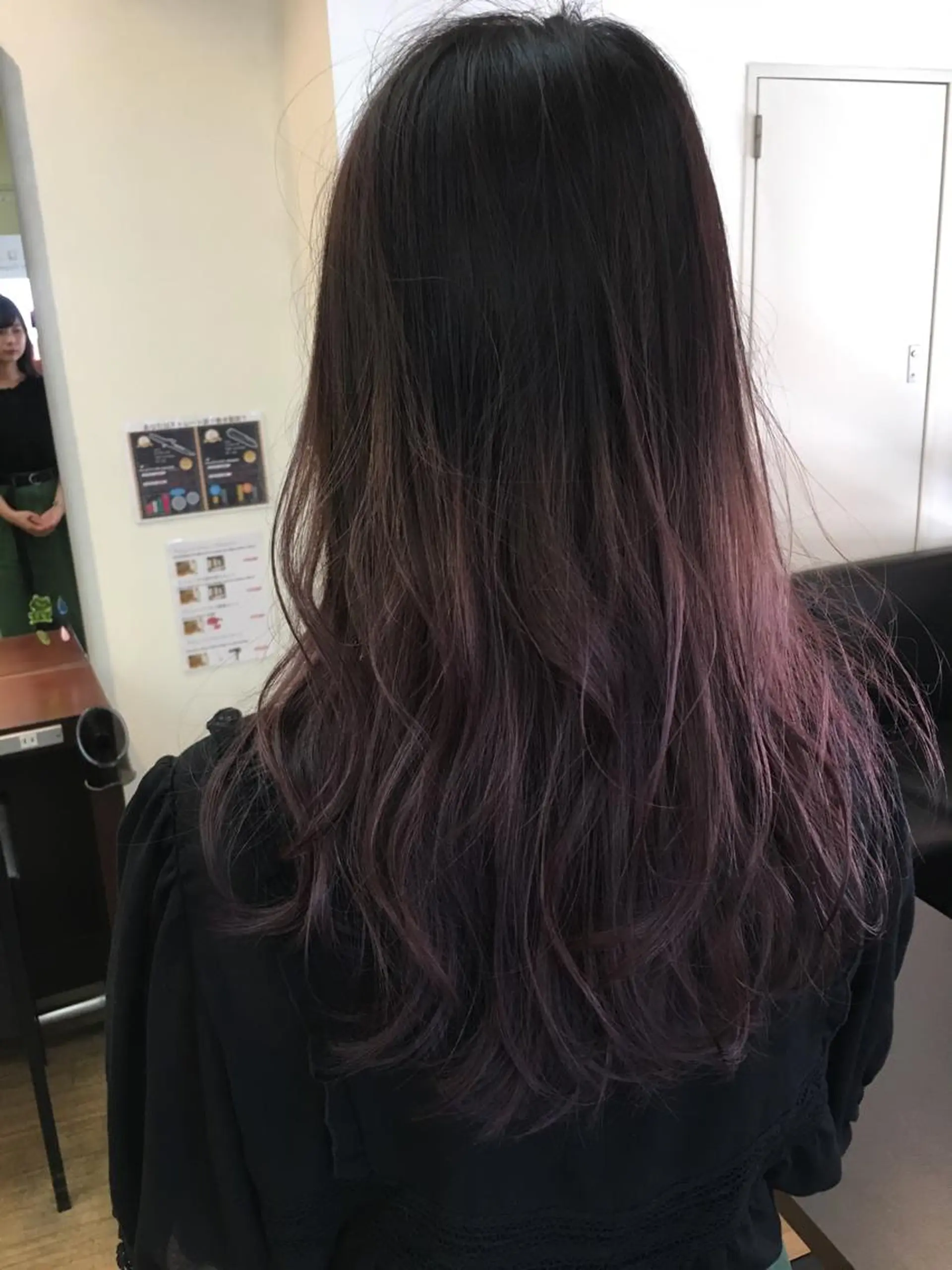 ロング カラー グラデーションカラー ピンクカラー カット ヘアカラー トリートメント 萌花　moeka /韓国/レイヤーのヘアスタイル