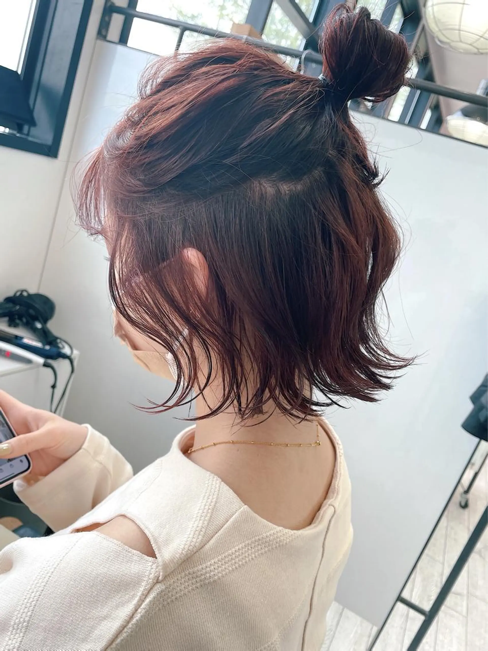 ショート カラー ヘアアレンジ saito (8/31まで在籍)のヘアスタイル