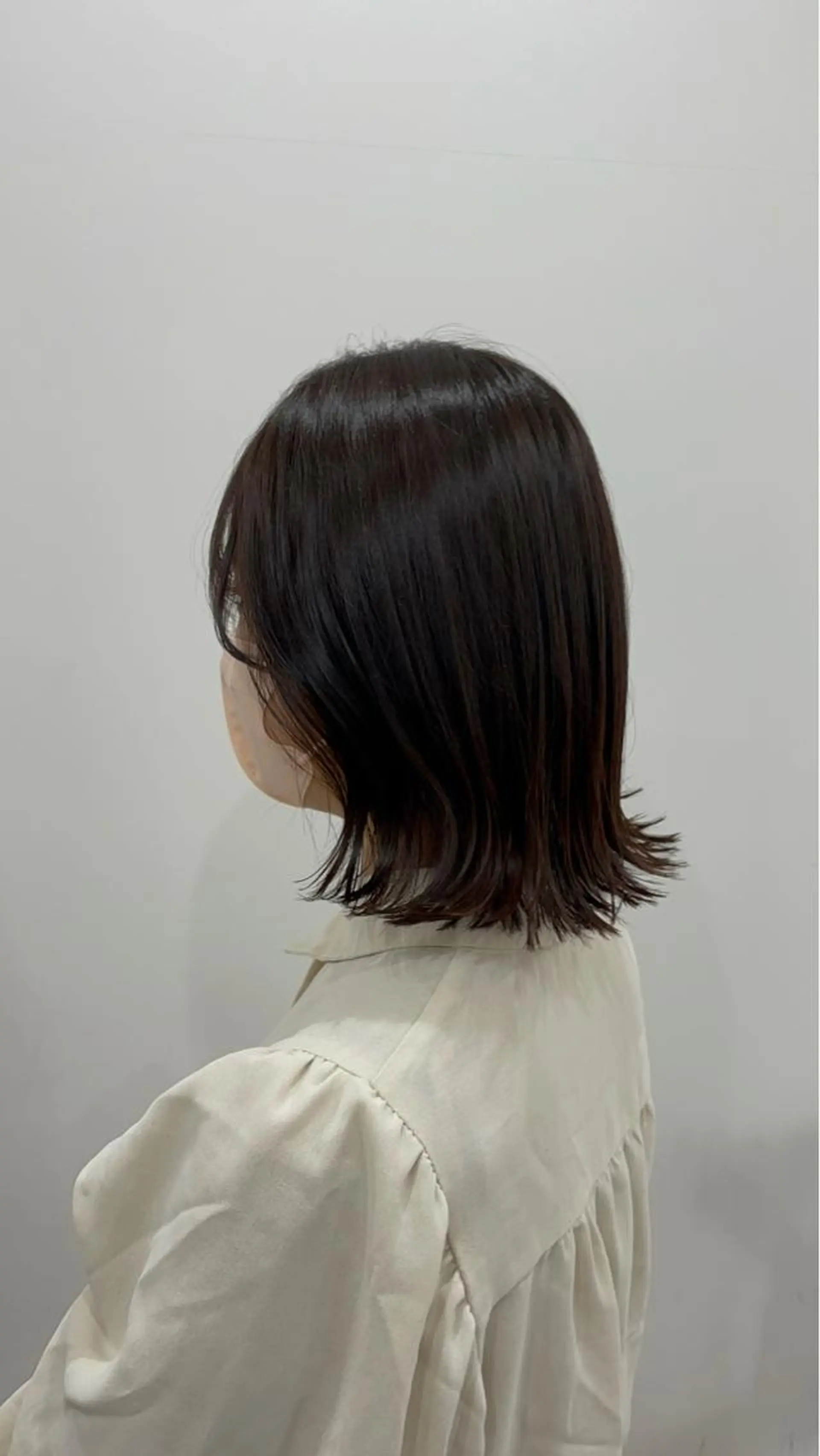 ミディアム カラー カット ヘアカラー トリートメント ニシザカ マナのヘアスタイル