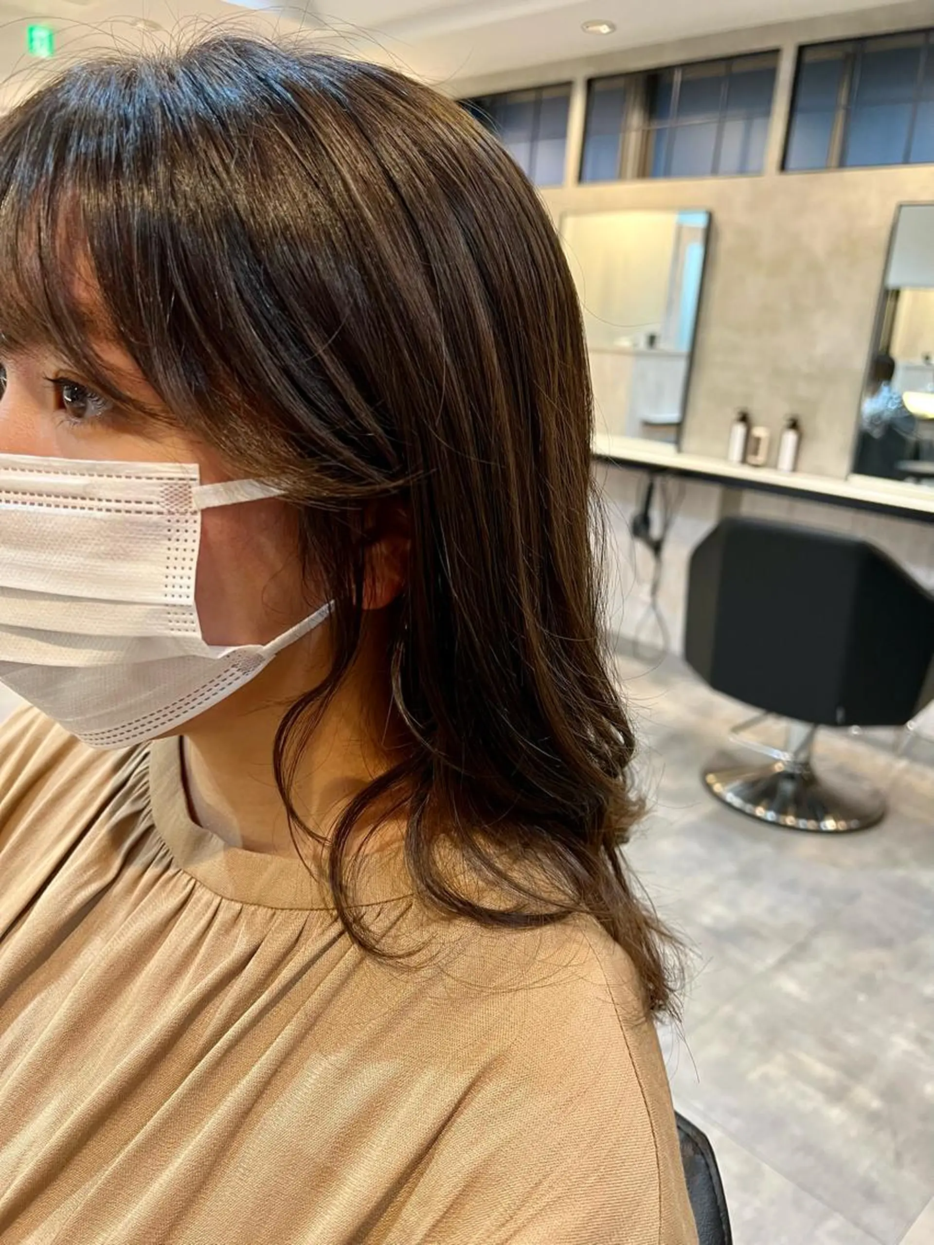 ロング カラー おくれ毛 カット 工藤 梨花のヘアスタイル