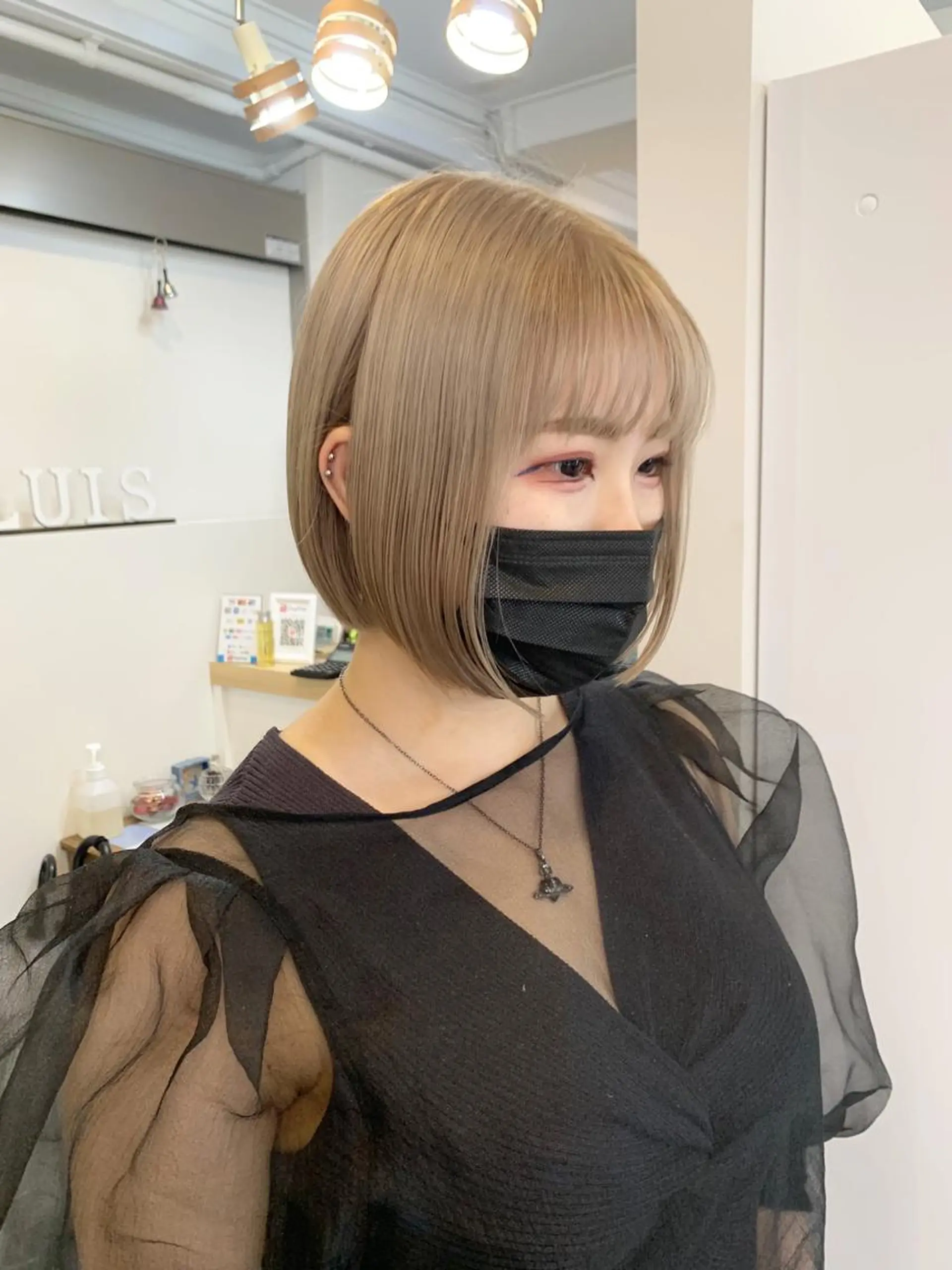 ショート ボブ レイヤー×縮毛矯正 深見 拓のヘアスタイル