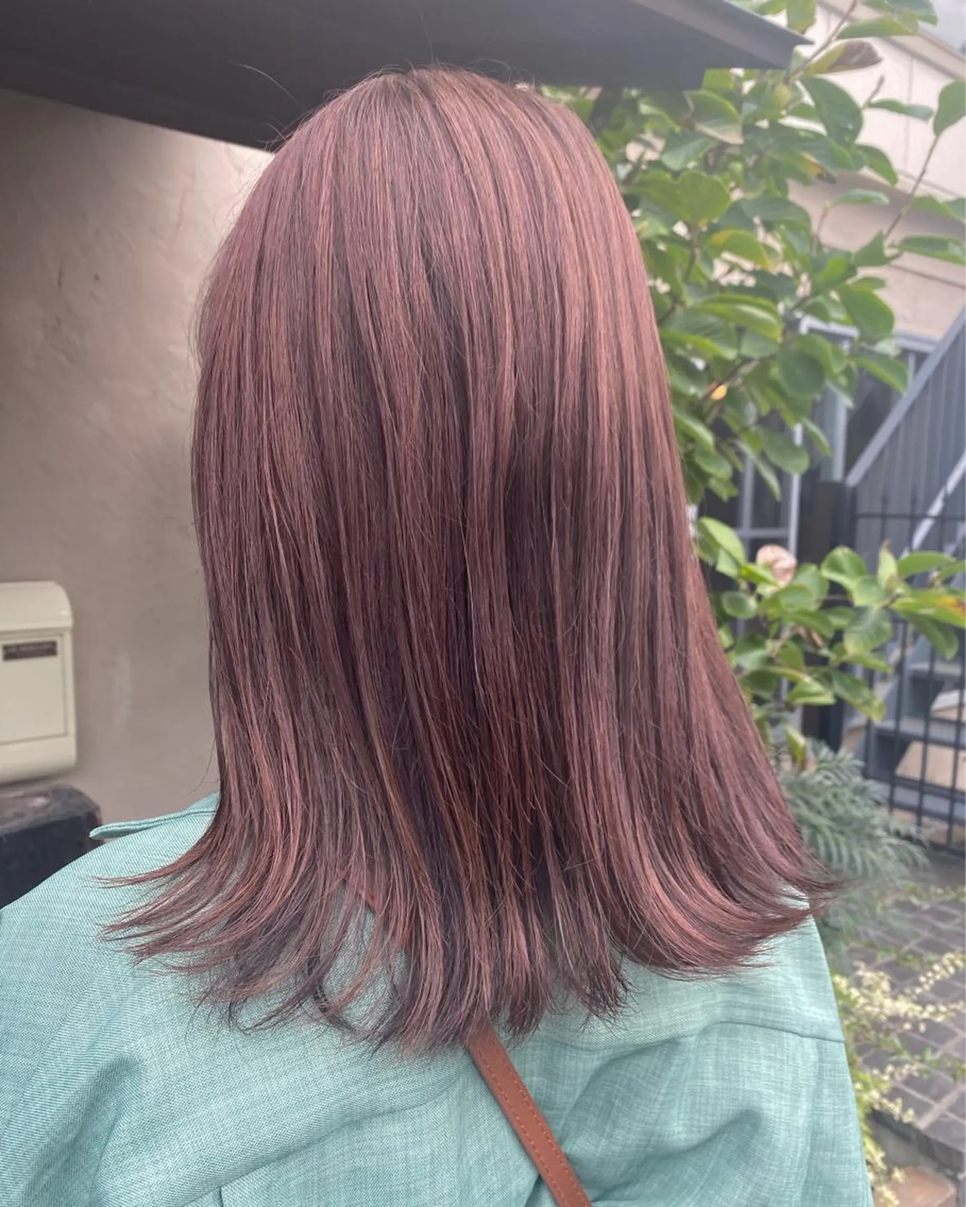 ロング パープルカラー STRAAL所属・M. YURIのヘアスタイル