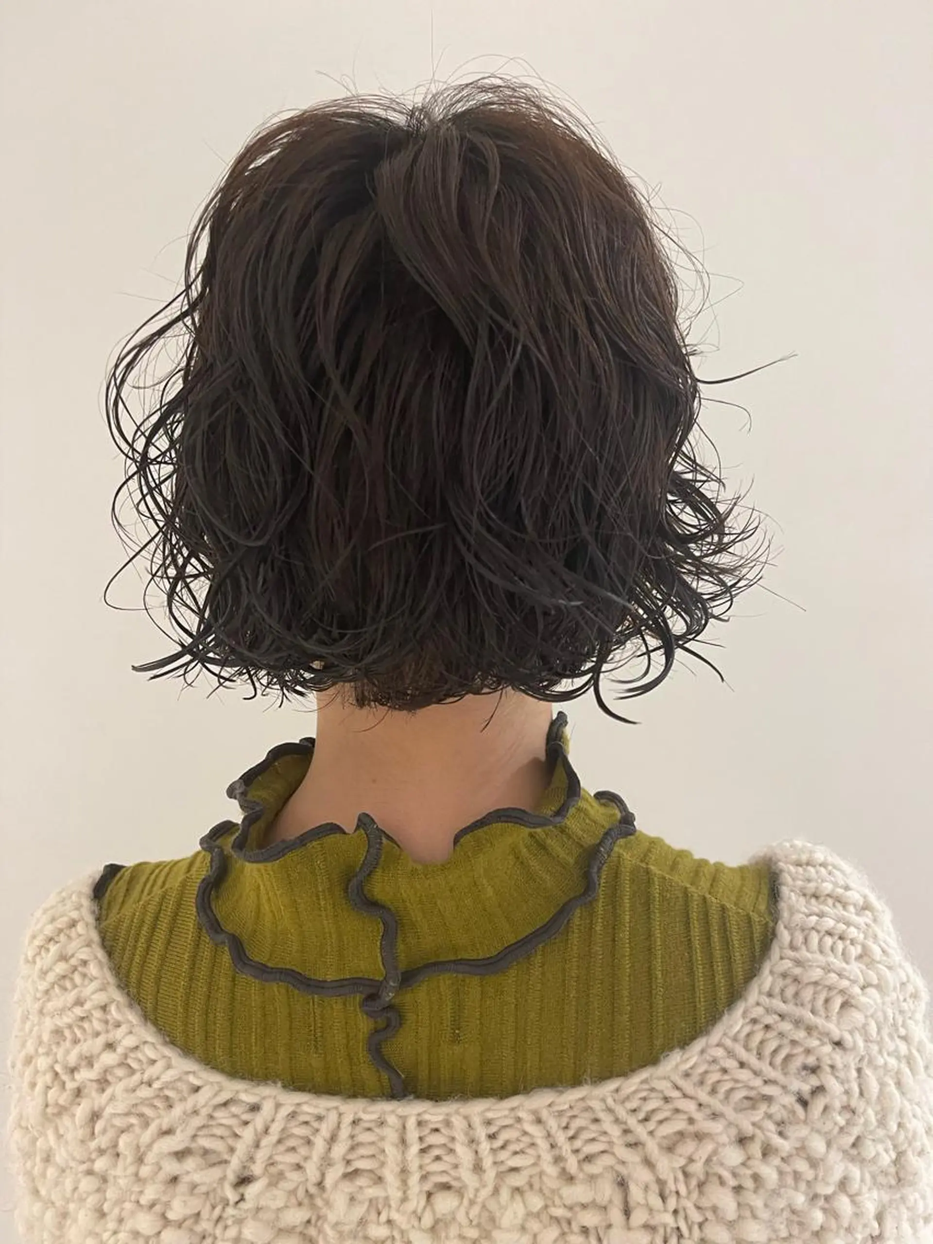 ミディアム oma　袮次金 鈴香のヘアスタイル