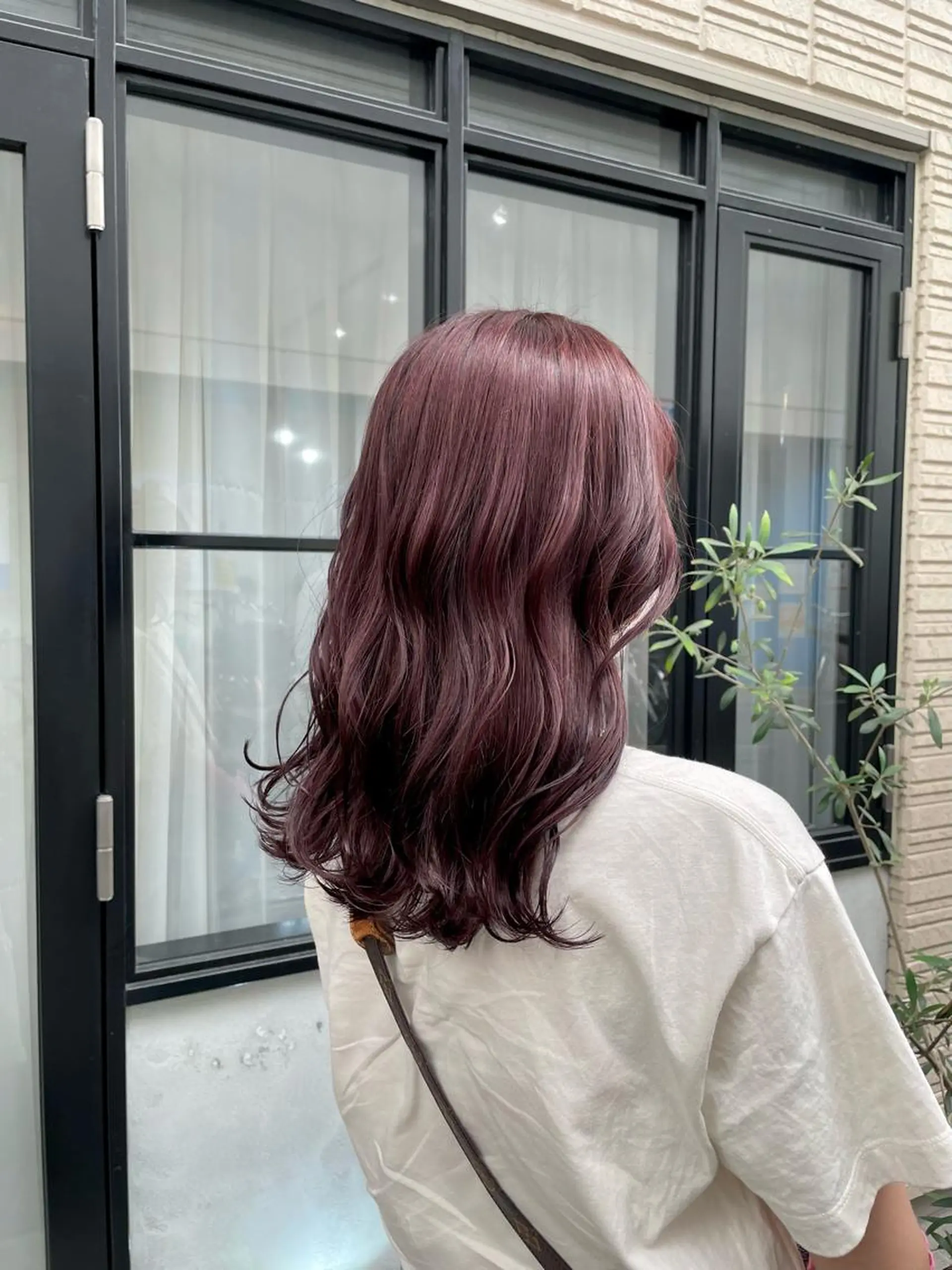 セミロング カラー ピンクカラー 田代 佳穂のヘアスタイル