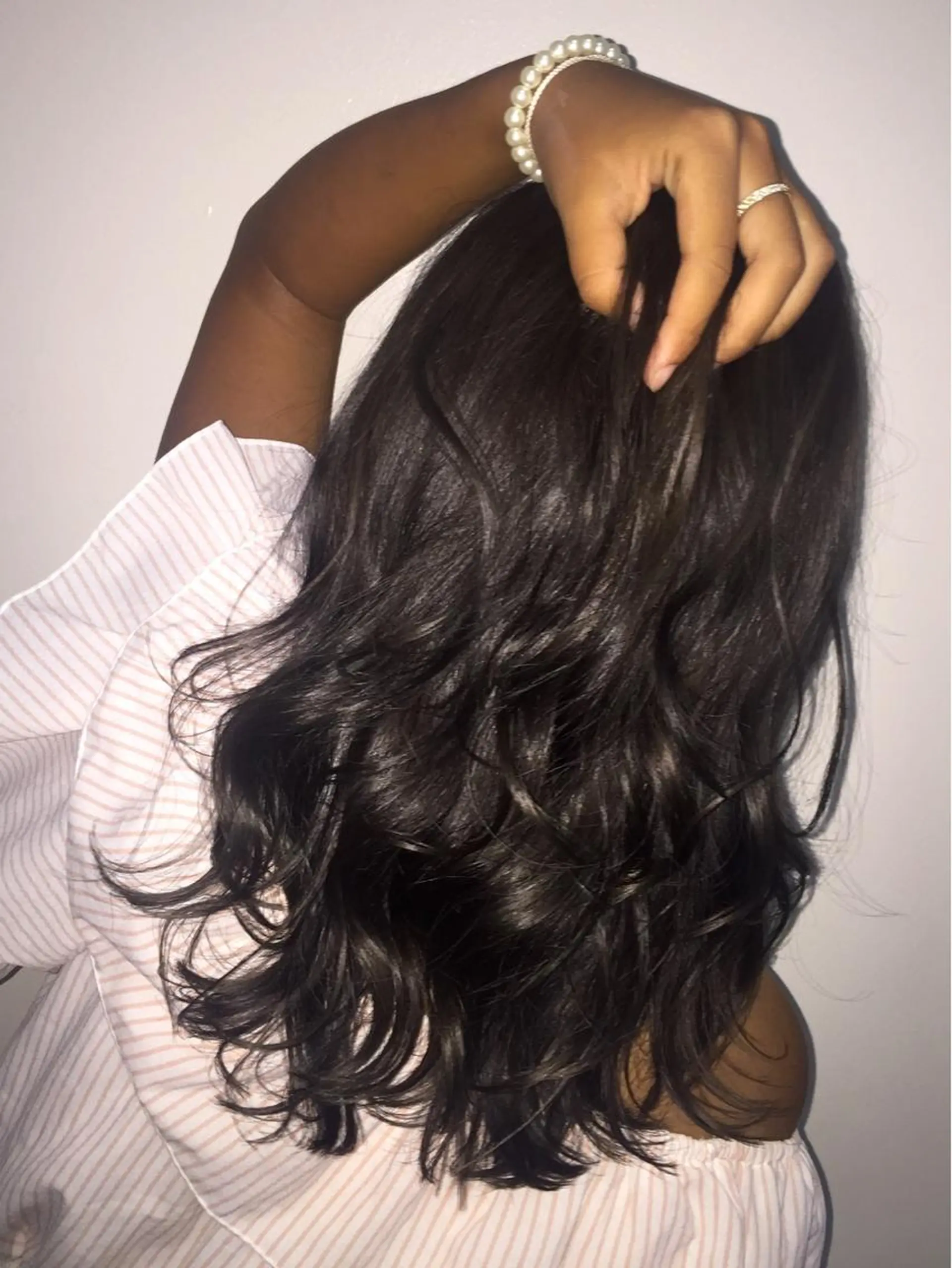 セミロング ロング カラー アッシュ アッシュグレー アッシュグレージュ グレージュ Heart's所属・若杉 諒のヘアスタイル