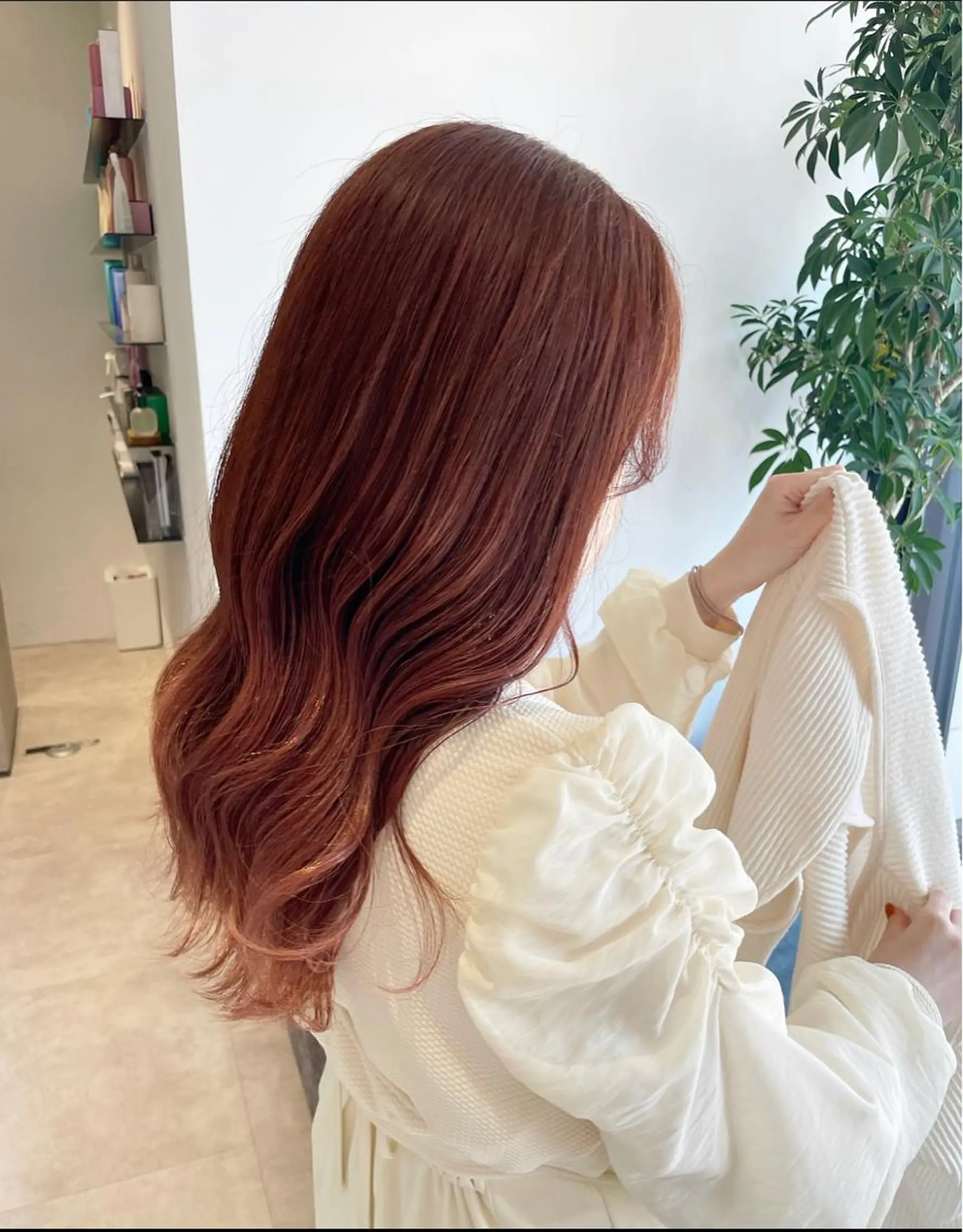 ロング カット ヘアカラー トリートメント NEST by chord （ネストバイコード）所属・🤍関根 朋香🤍のヘアスタイル