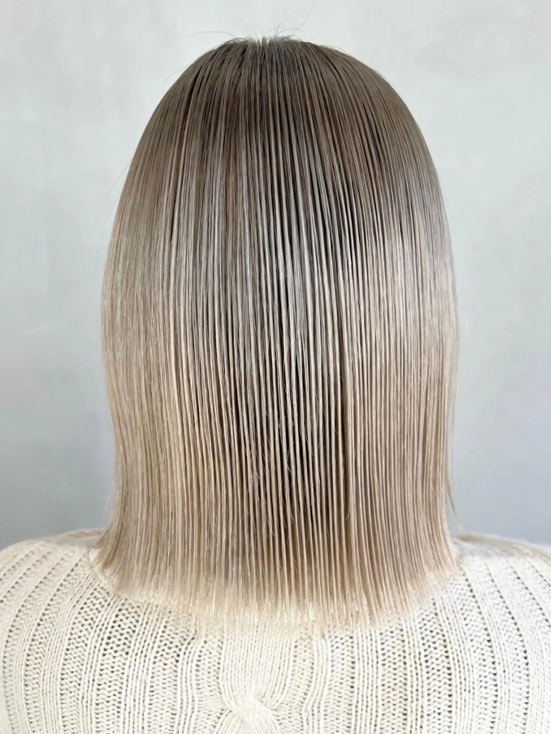 ミディアム カラー ベージュカラー ホワイトベージュ カット ヘアカラー トリートメント ITbyALBUM 浦和店のヘアスタイル