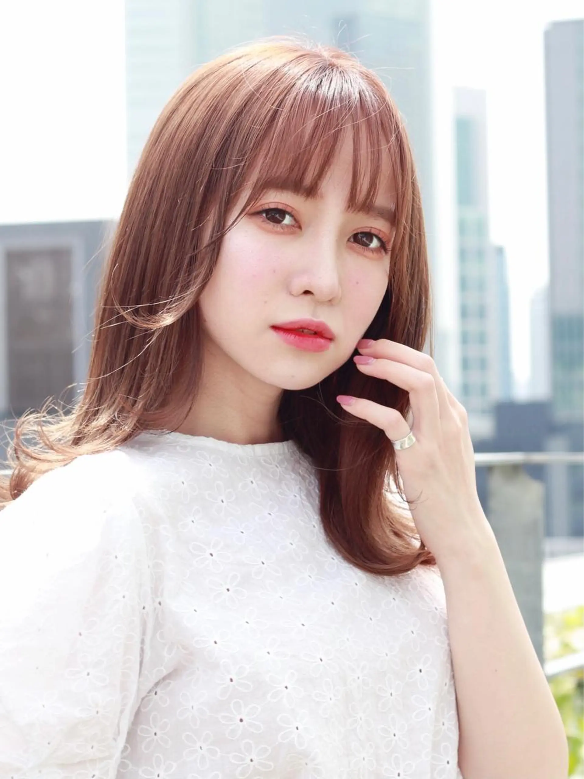ミディアム カラー ヘアアレンジ トレンド眉🫧🪄 kumiの眉毛・アイブロウイメージ