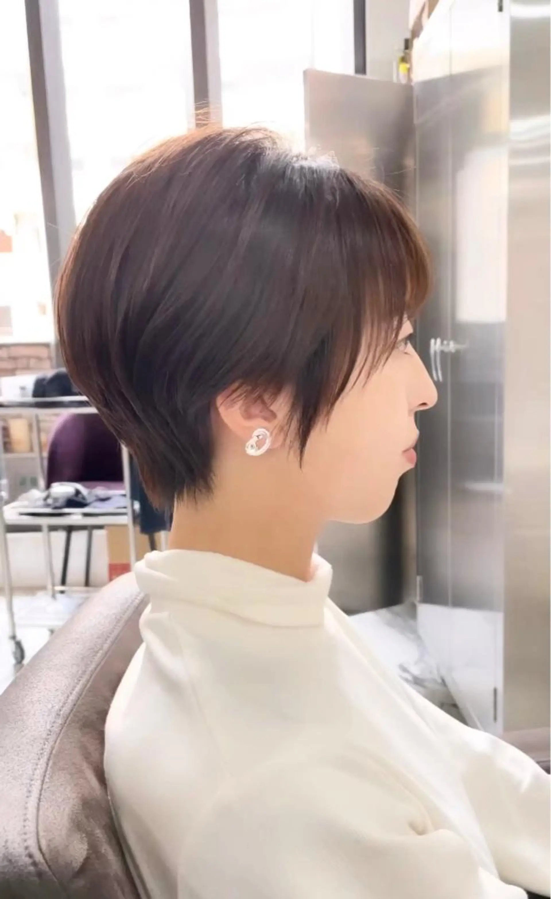 ショート カラー 顔周りカット 似合わせカット ショートヘア 小顔カット カット ヘアカラー 🩵縮毛矯正 髪質 改善 美髪🩵のヘアスタイル