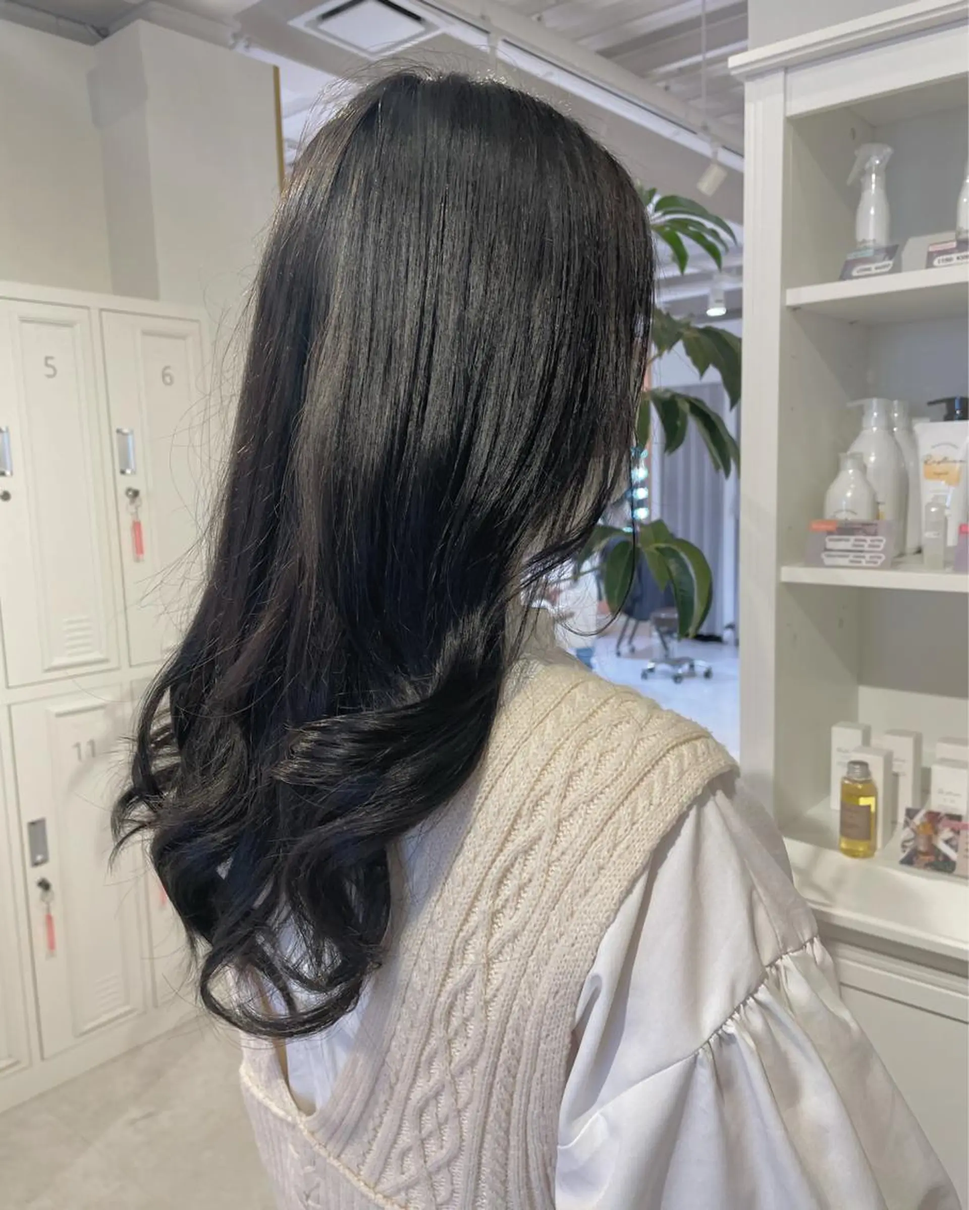 ロング カラー ヘアカラー 和田 真依のヘアスタイル