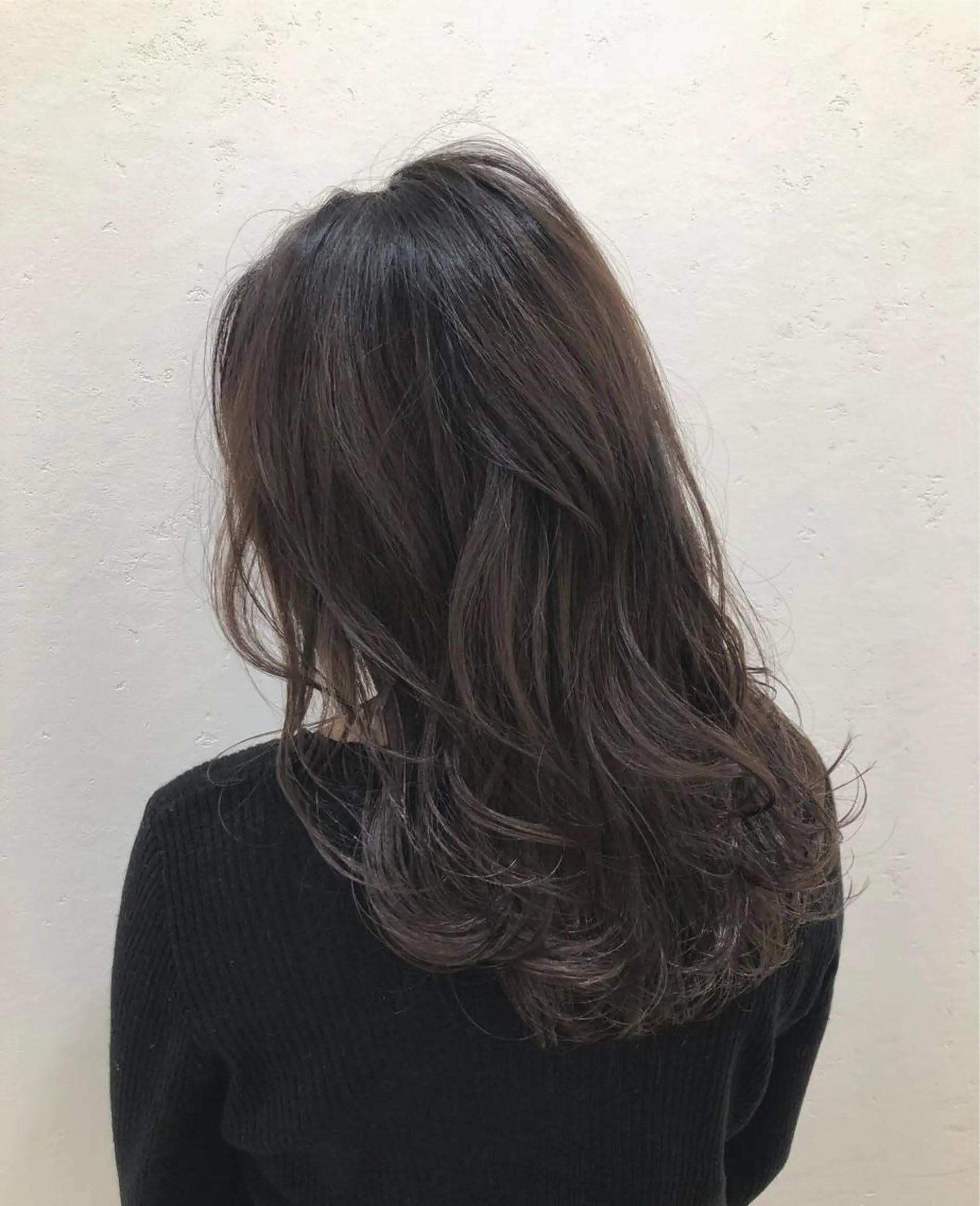 セミロング カラー ラベンダーカラー ヘアカラー トリートメント 透け感カラー🫧 加納トモヒロのヘアスタイル