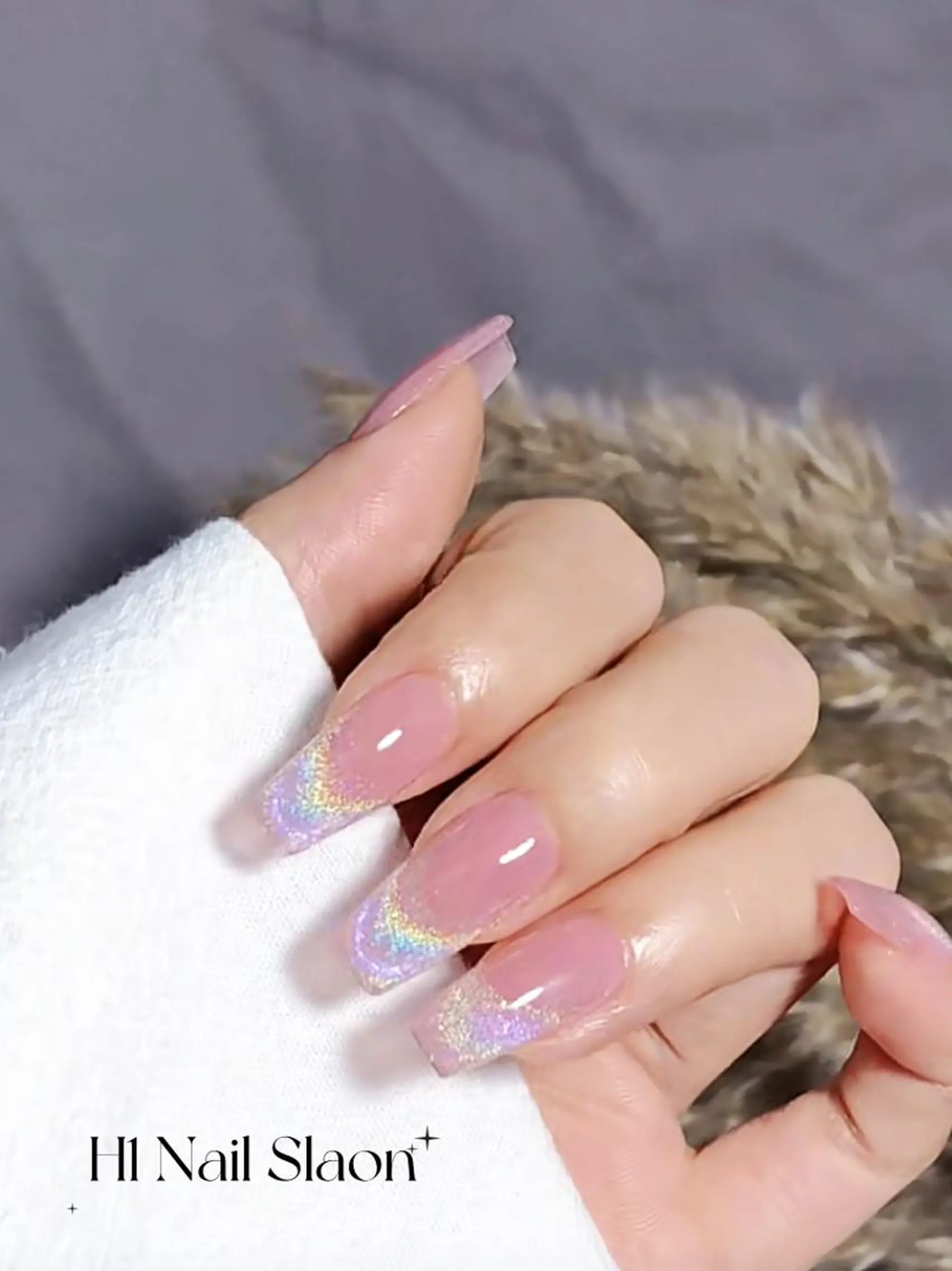 セミロング H1 ネイル サロンのネイルデザイン