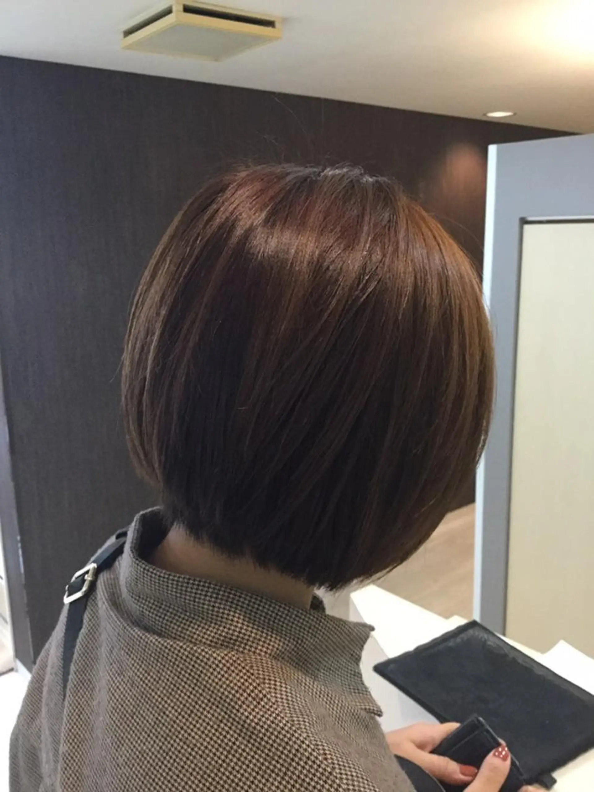 ショート カラー ボブ カット ヘアカラー トリートメント チーフデザイナー 西川凌史のヘアスタイル