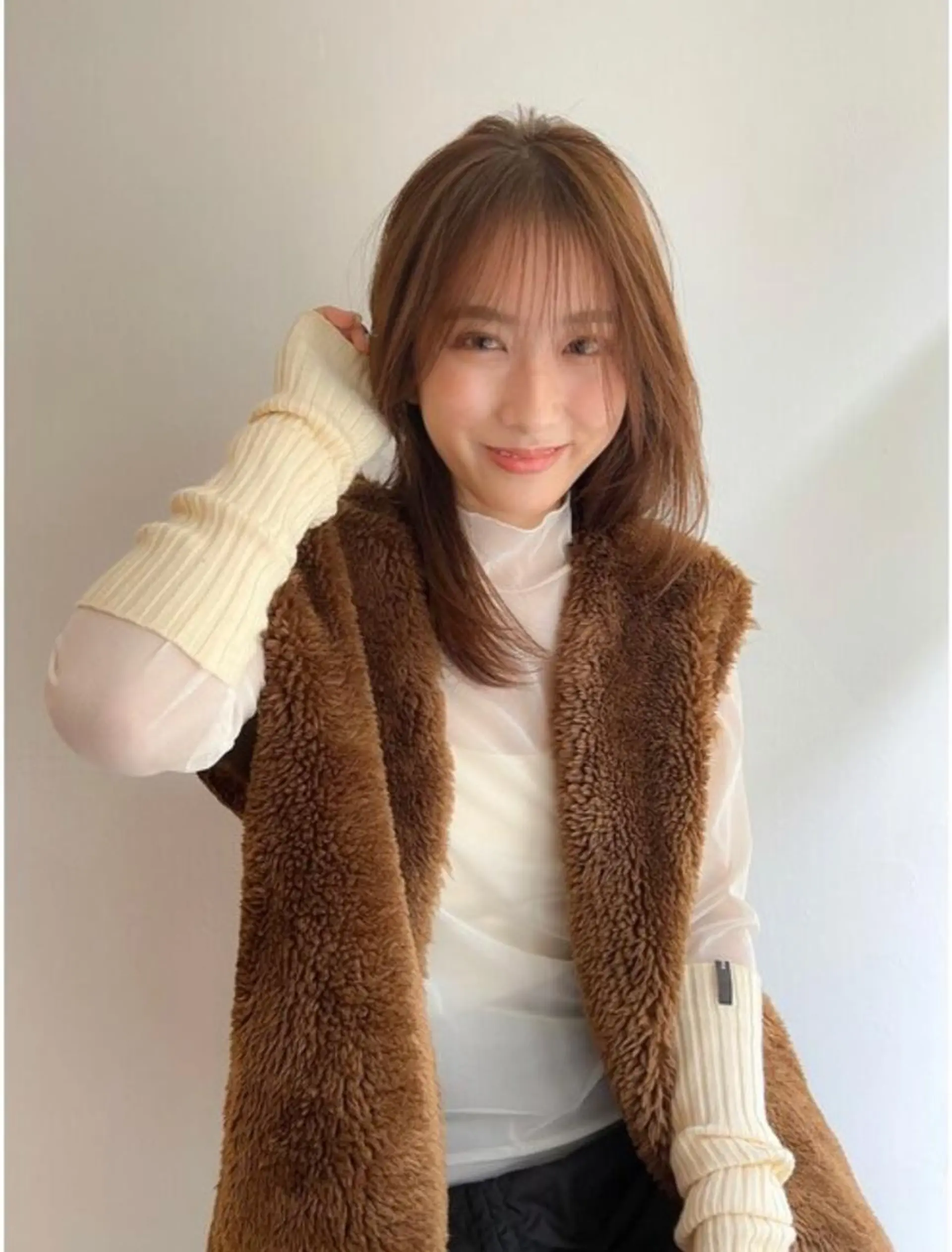 ミディアム カラー ヘアカラー トリートメント ながこ /透明感カラーのヘアスタイル
