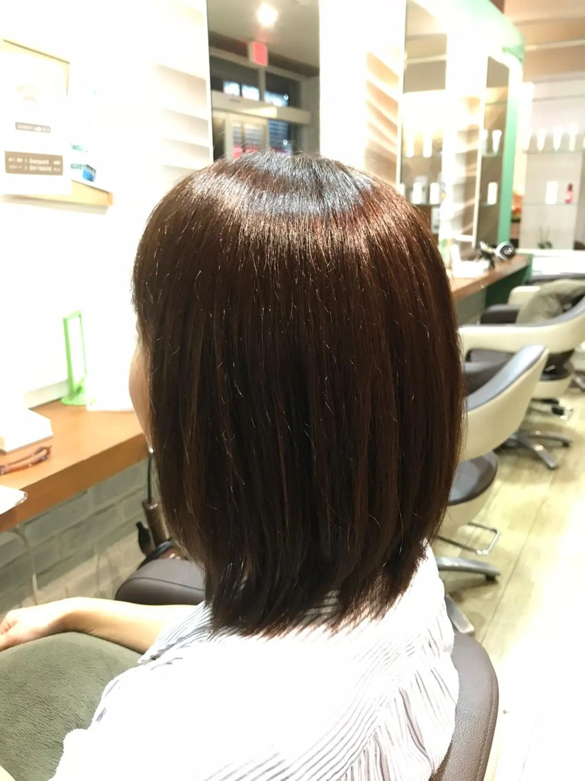ミディアム 川村 綾のヘアスタイル