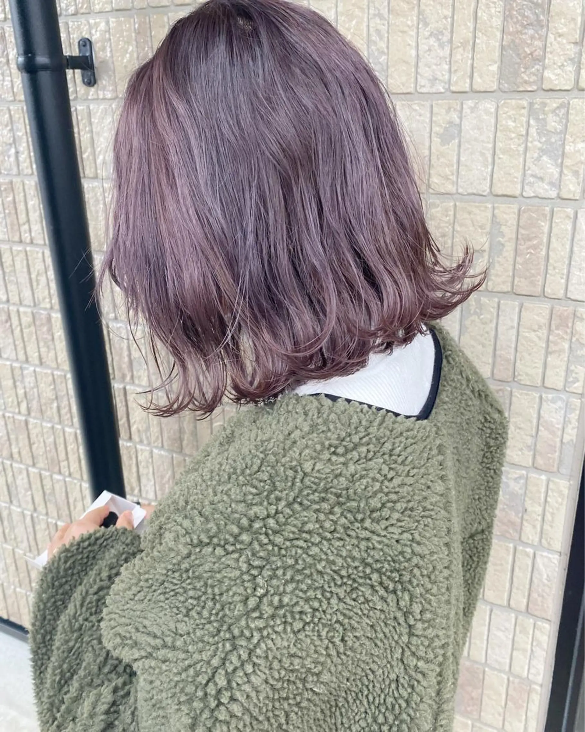 ミディアム カラー ブリーチ ケアブリーチ ダブルカラー グレージュ ラベンダーカラー FIORE hair design所属・山根 奈緒のマツエク・マツパデザイン