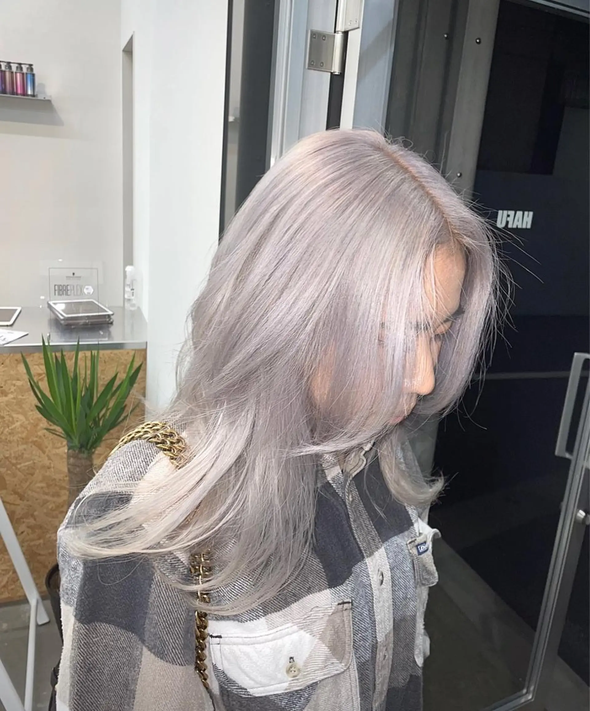 カラー ハイトーンカラー/ miyuuのヘアスタイル