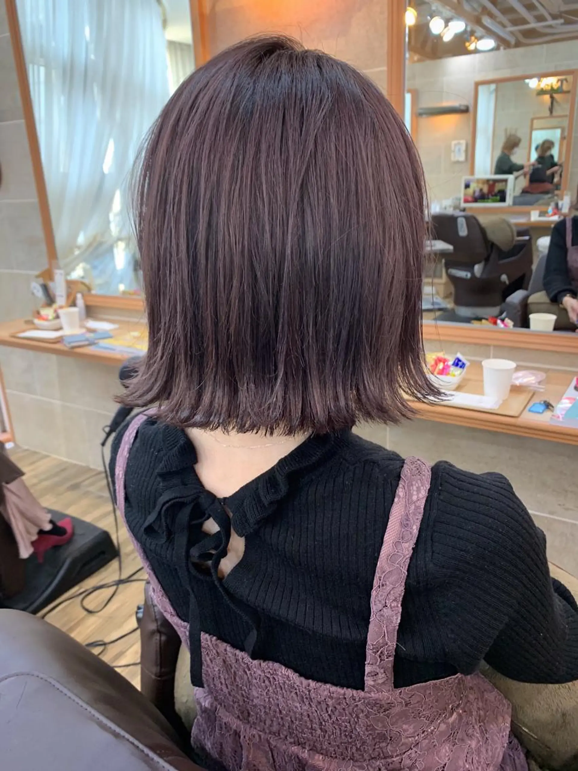 ショート 切りっぱなしボブ ボブ カット ヘアカラー トリートメント 平尾 拓也のヘアスタイル