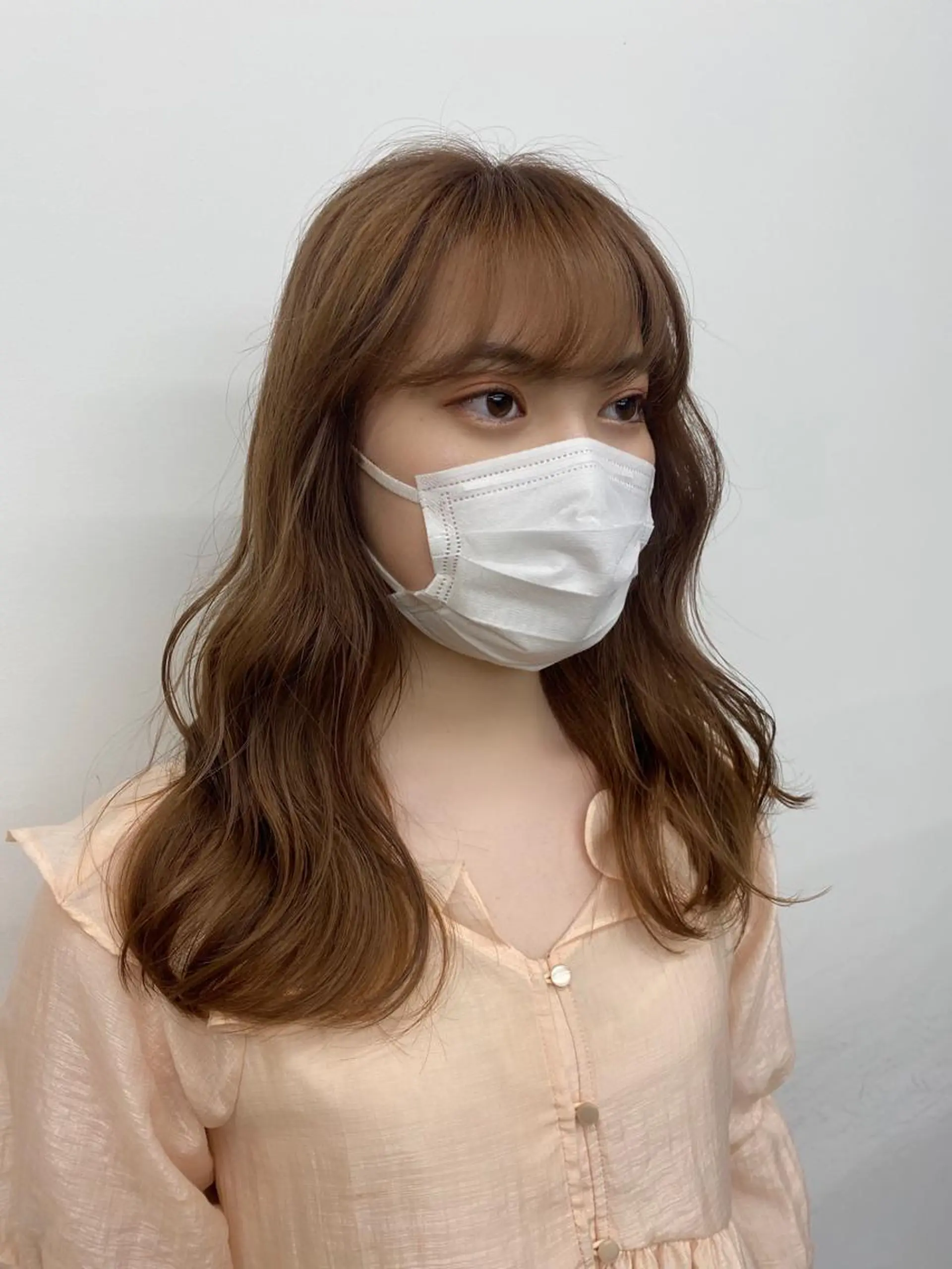 ロング カラー ベージュカラー ブリーチ RAYGLOW  by Headlight 東海店所属・海外ヘア スタイルRIOのヘアスタイル