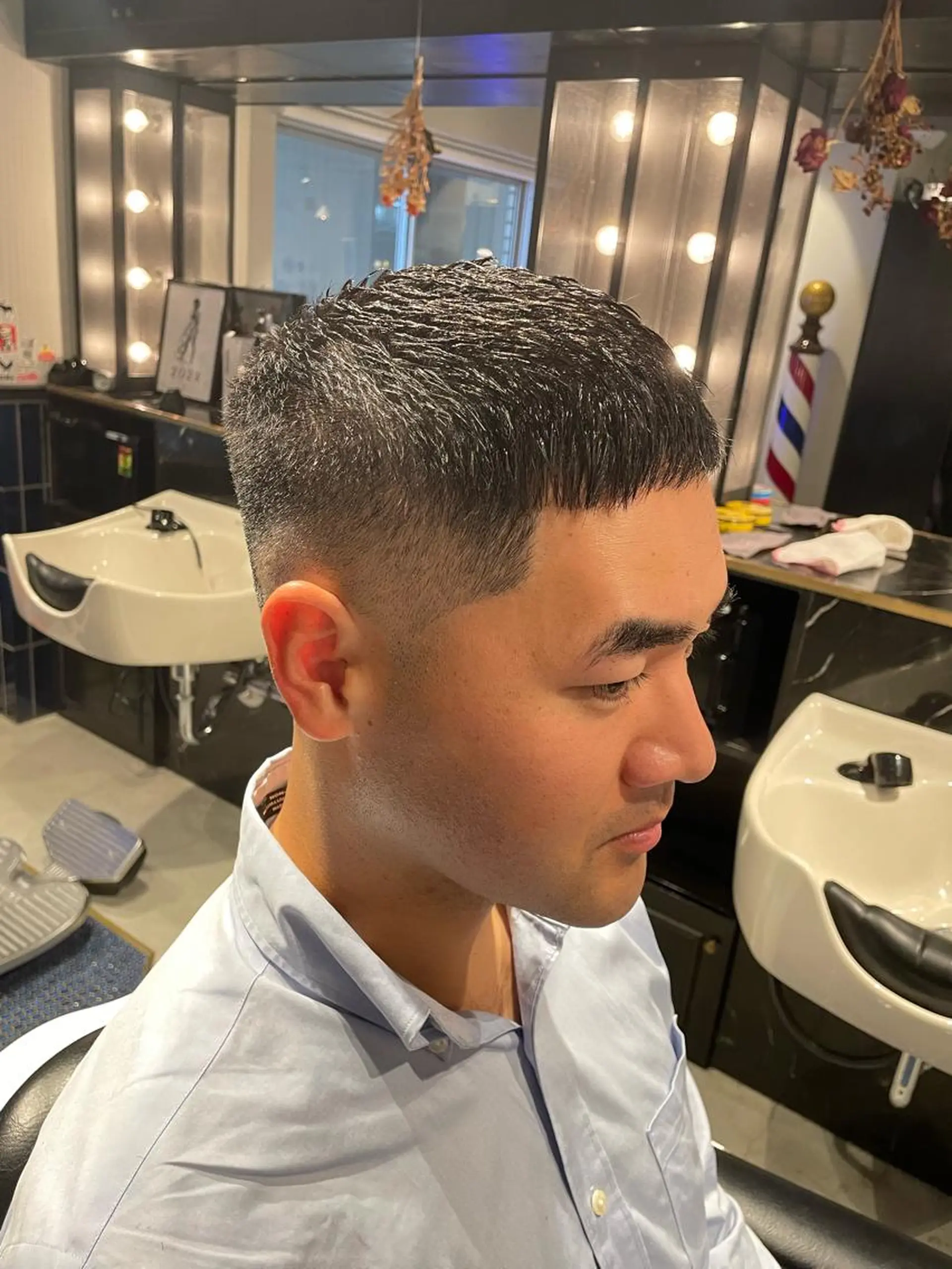 ショート 新宿スキンフェード 佐藤京介のヘアスタイル