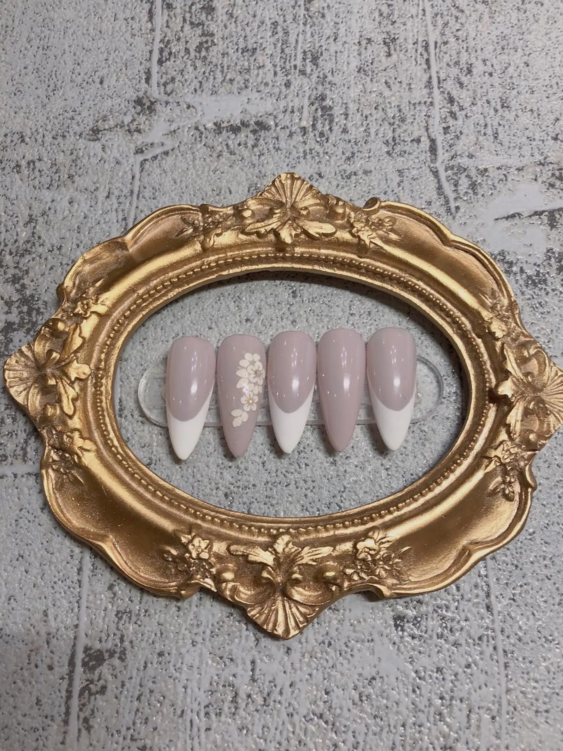 ネイル フレンチネイル Fairyフェアリーネイルサロン所属・Fairy フェアリーネイルのネイルデザイン