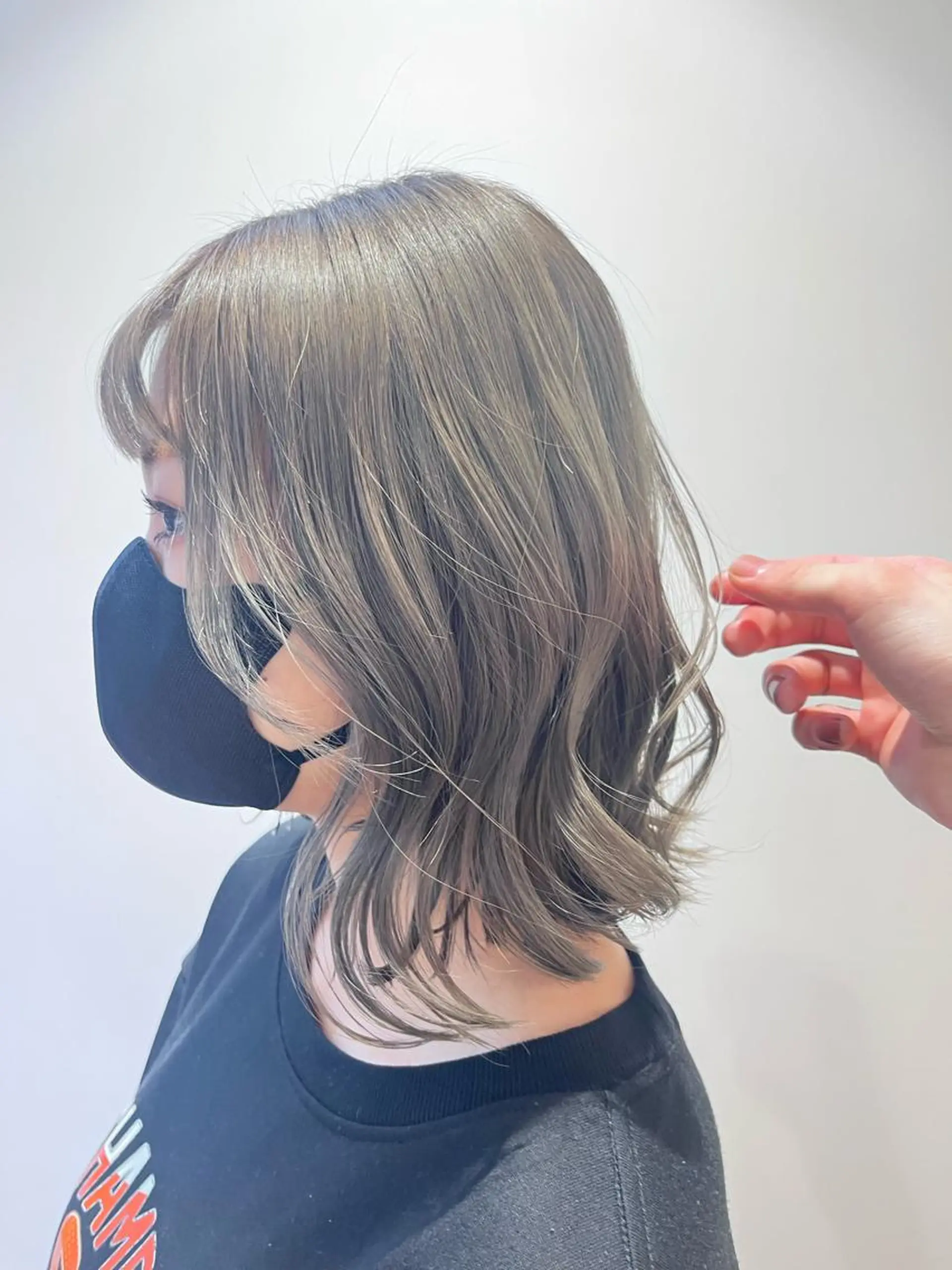 ミディアム カラー グレージュ dogstar小林諒 レイヤー/パーマのヘアスタイル