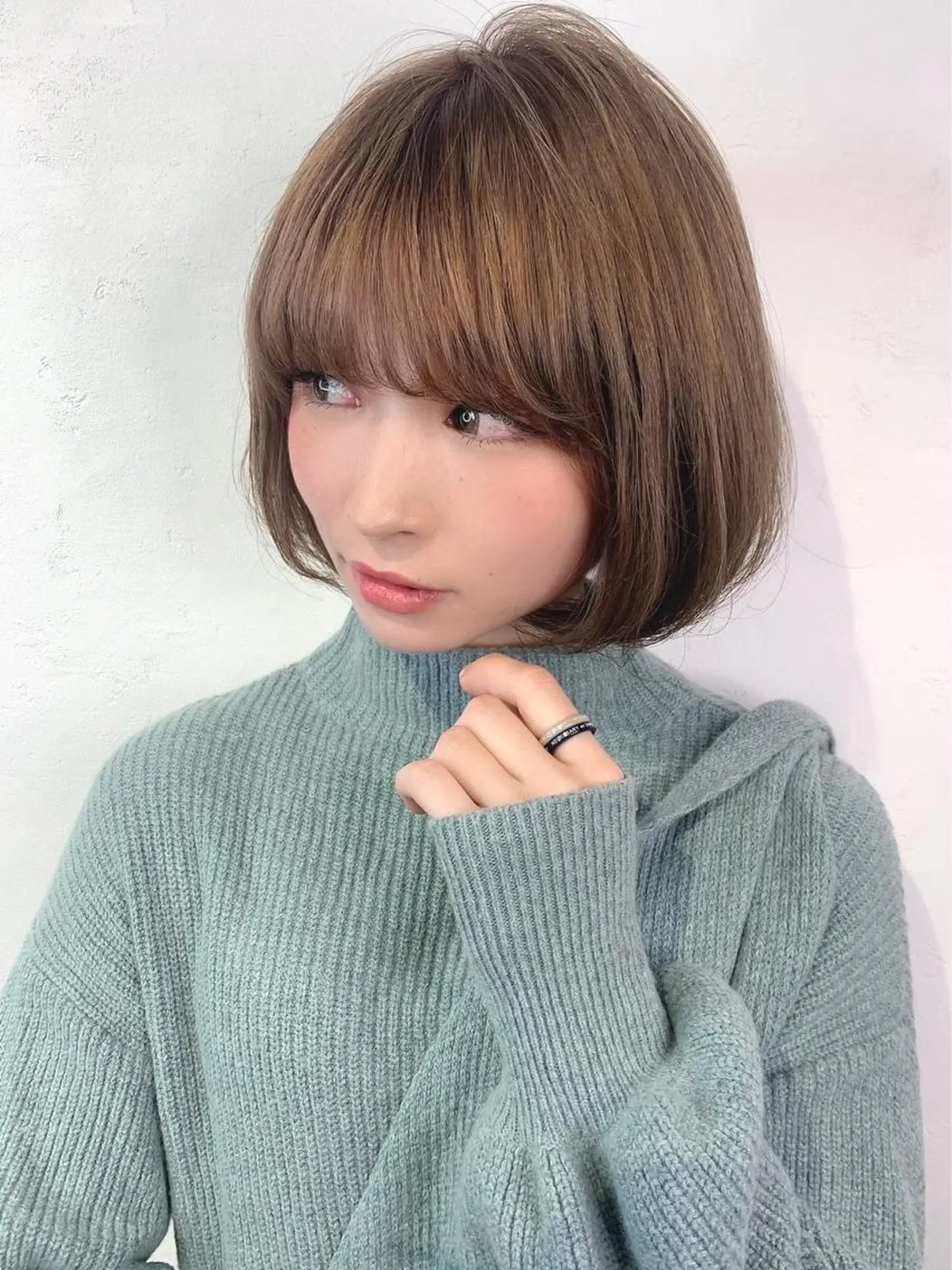 ミディアム 外国人風カラー ハイライト 髪質改善 似合わせカット トリートメント saho .のヘアスタイル