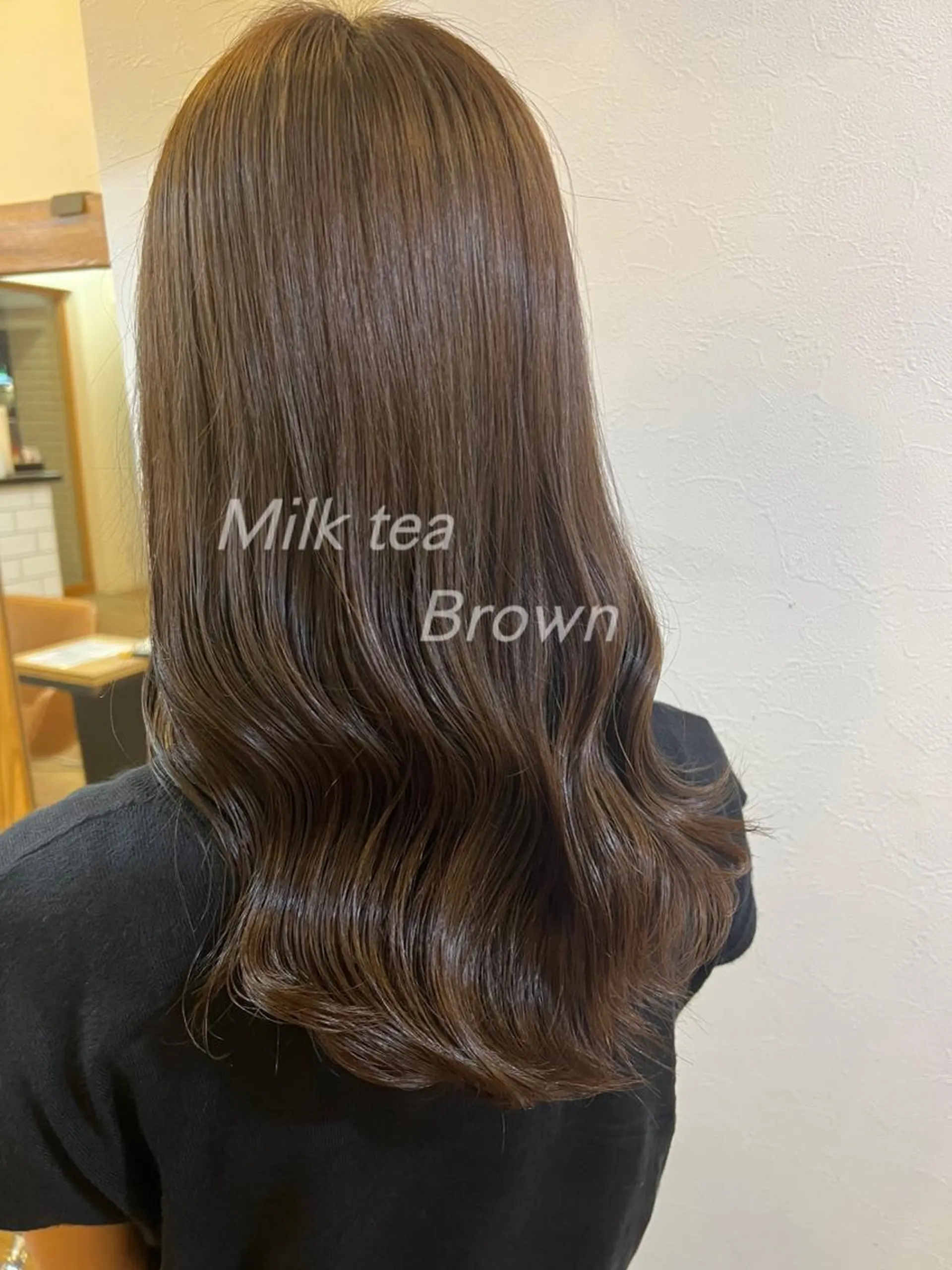 ロング 艶ハイトーン🔆 ️️️安座間 希のヘアスタイル