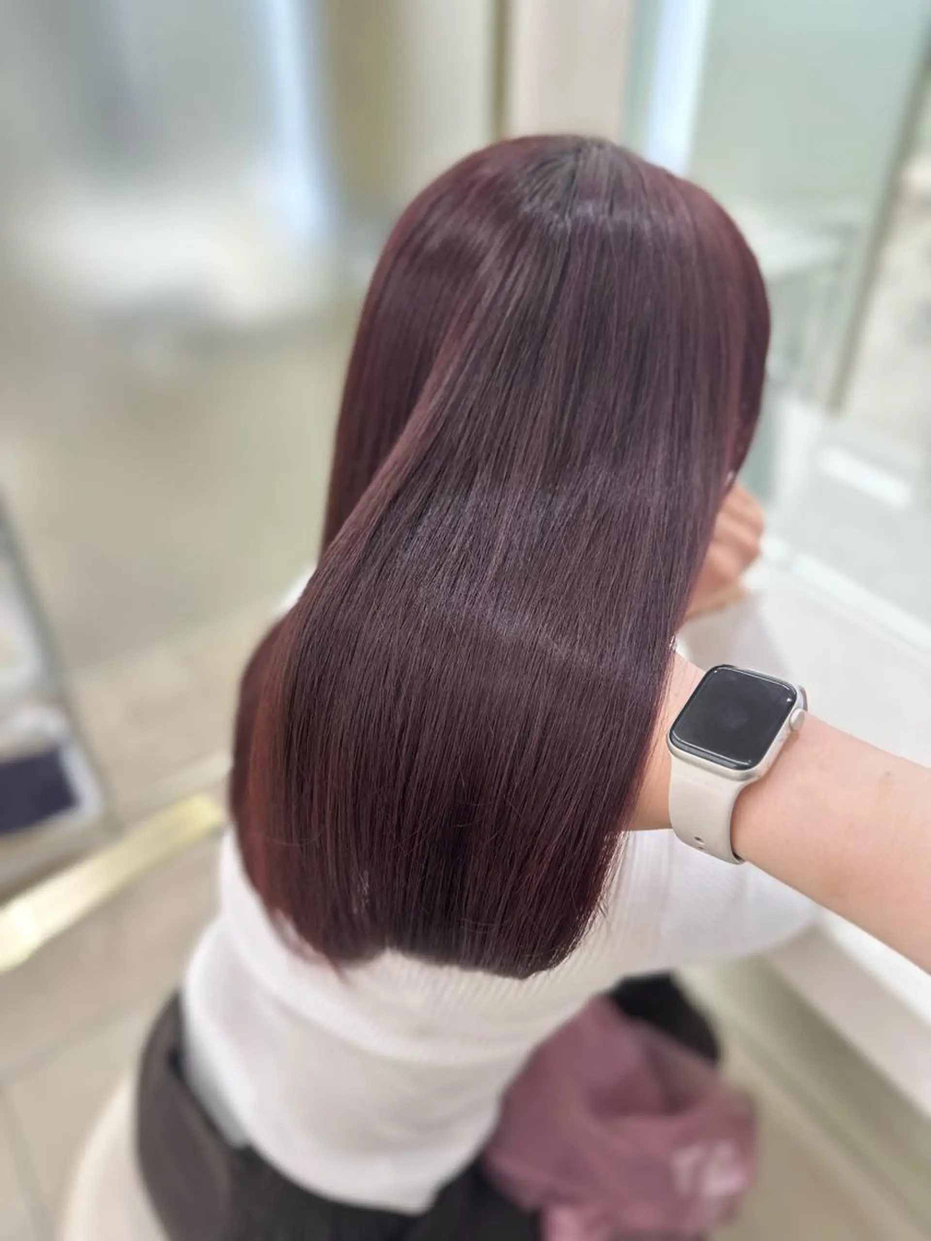 ミディアム カラー パーマ ヘアアレンジ ブラウンカラー ピンクカラー ピンクブラウン レッドカラー COA GINZA所属・マコ / ボブカット /前髪顔まわりカットのヘアスタイル
