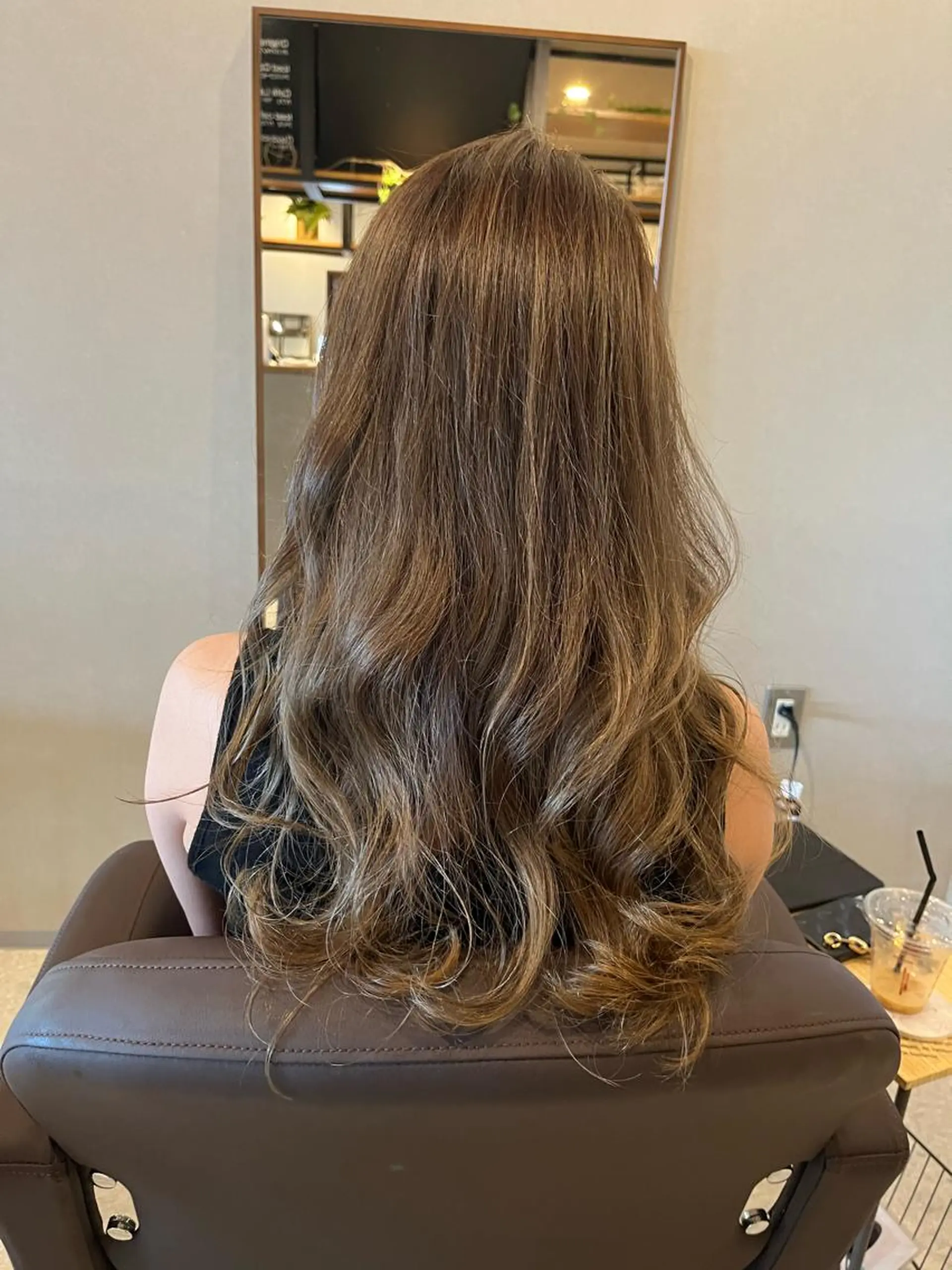 ロング アッシュ ハイライト アルゴ八潮所属・Argo mikiのヘアスタイル