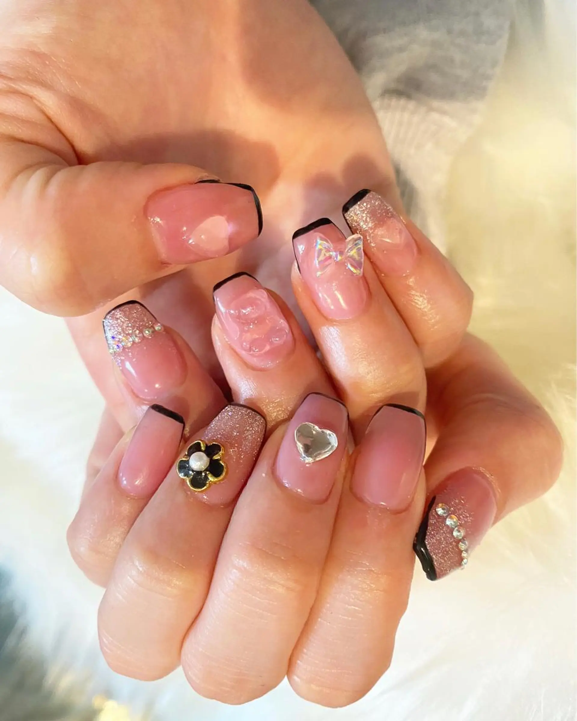 ネイル crystal ⭐︎ colorのネイルデザイン
