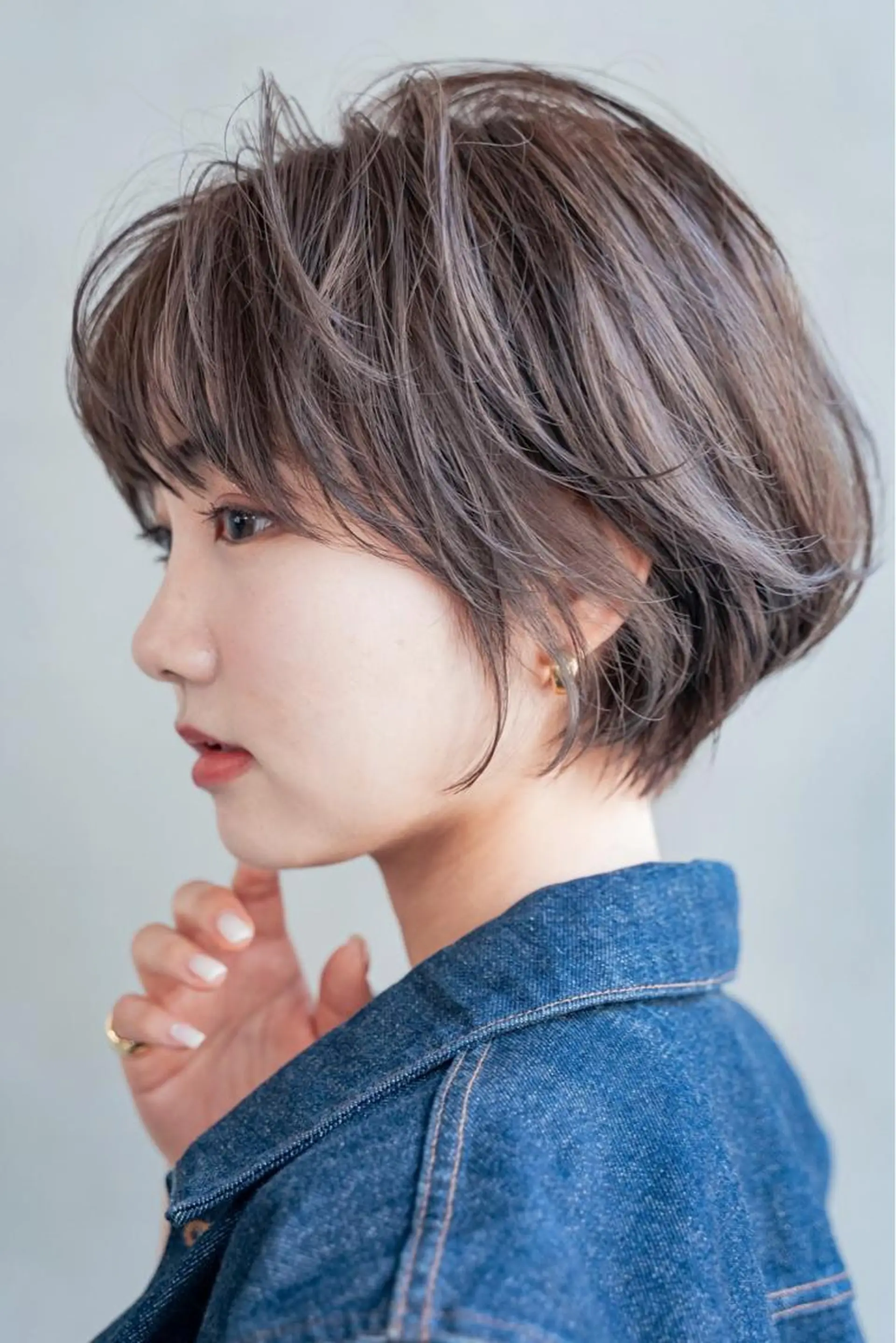 ショート カラー ヘアアレンジ グレージュ モカグレージュ ショートヘア ヘアカラー トリートメント 山崎 澪のヘアスタイル