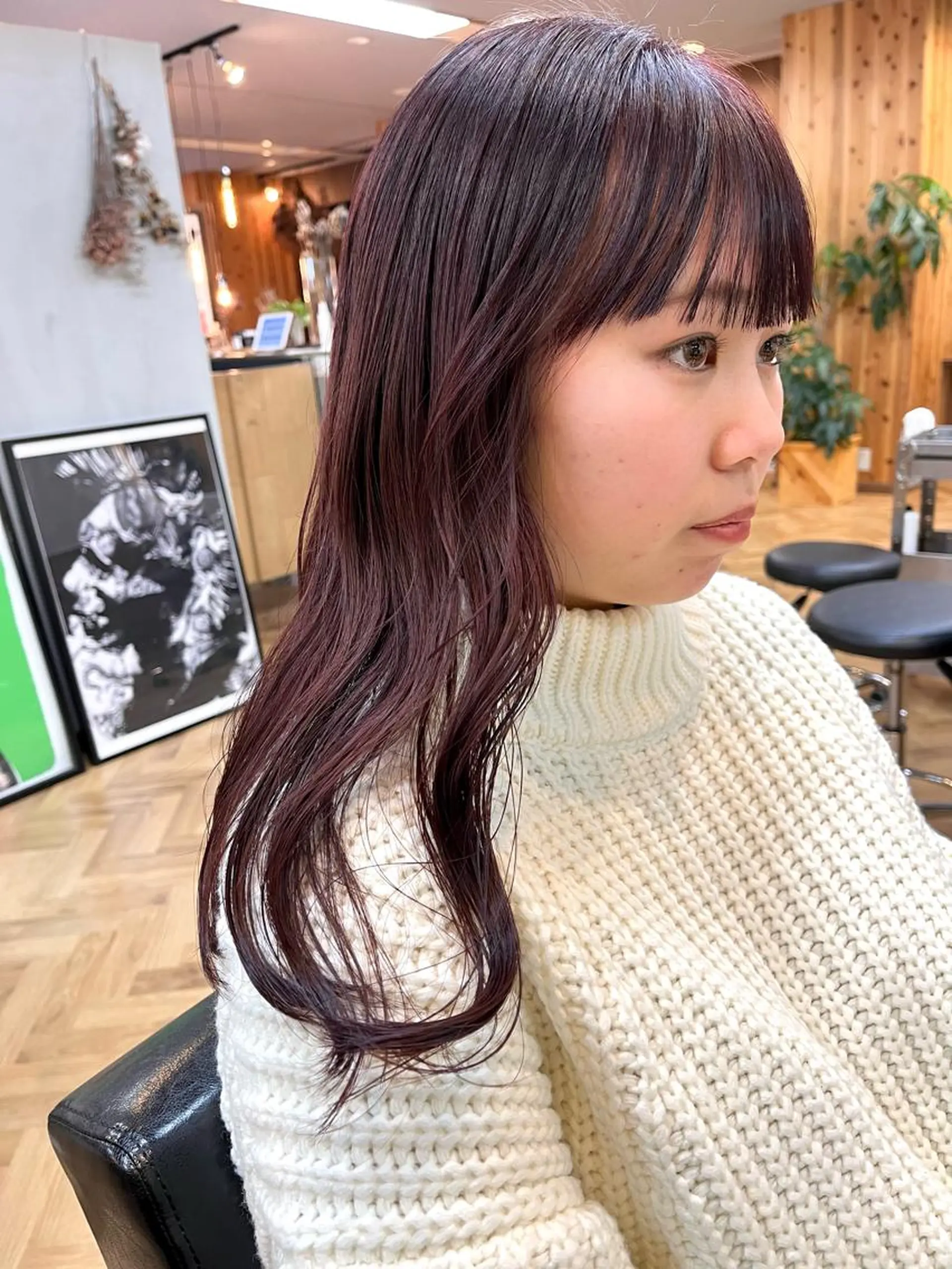 ロング ena/ブリーチなし 暖色・ベージュ🎀のヘアスタイル