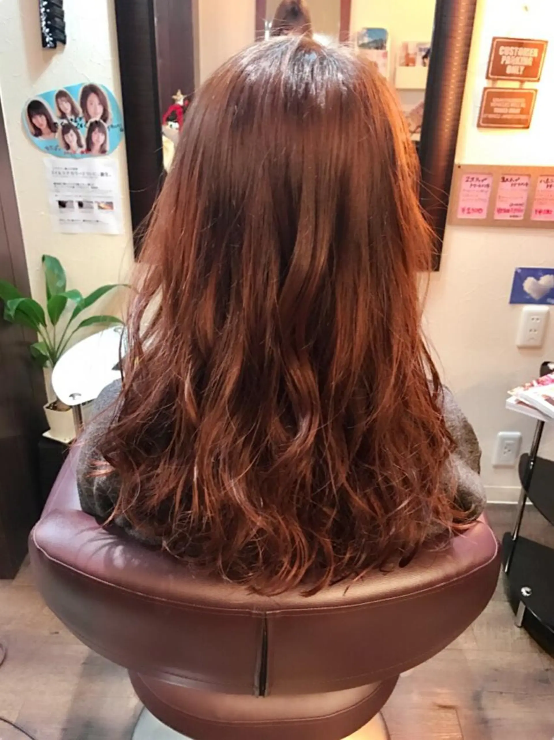 ロング カット ヘアカラー トリートメント トモタニ ミオのヘアスタイル