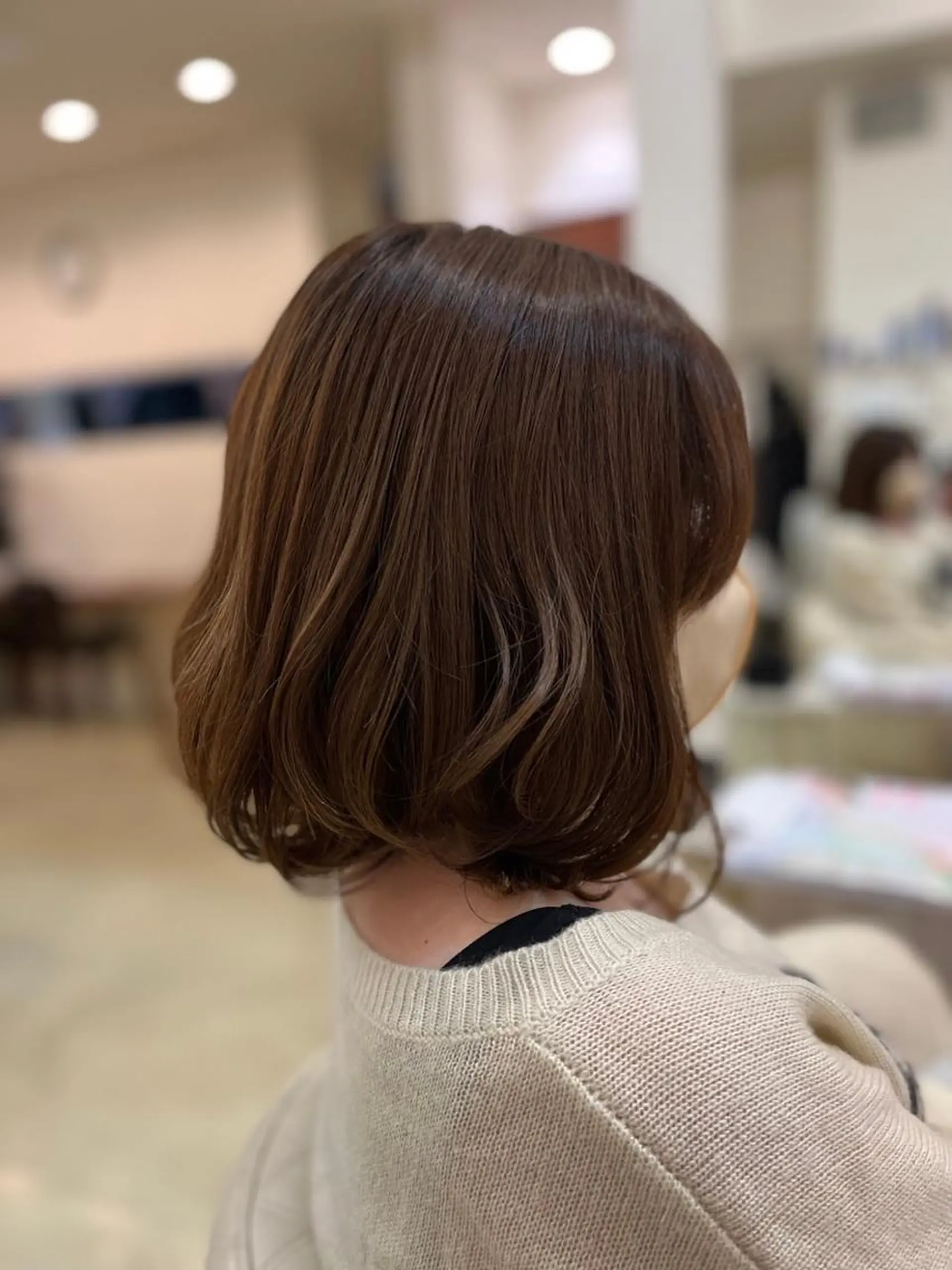 ミディアム カット 大西 七海のヘアスタイル