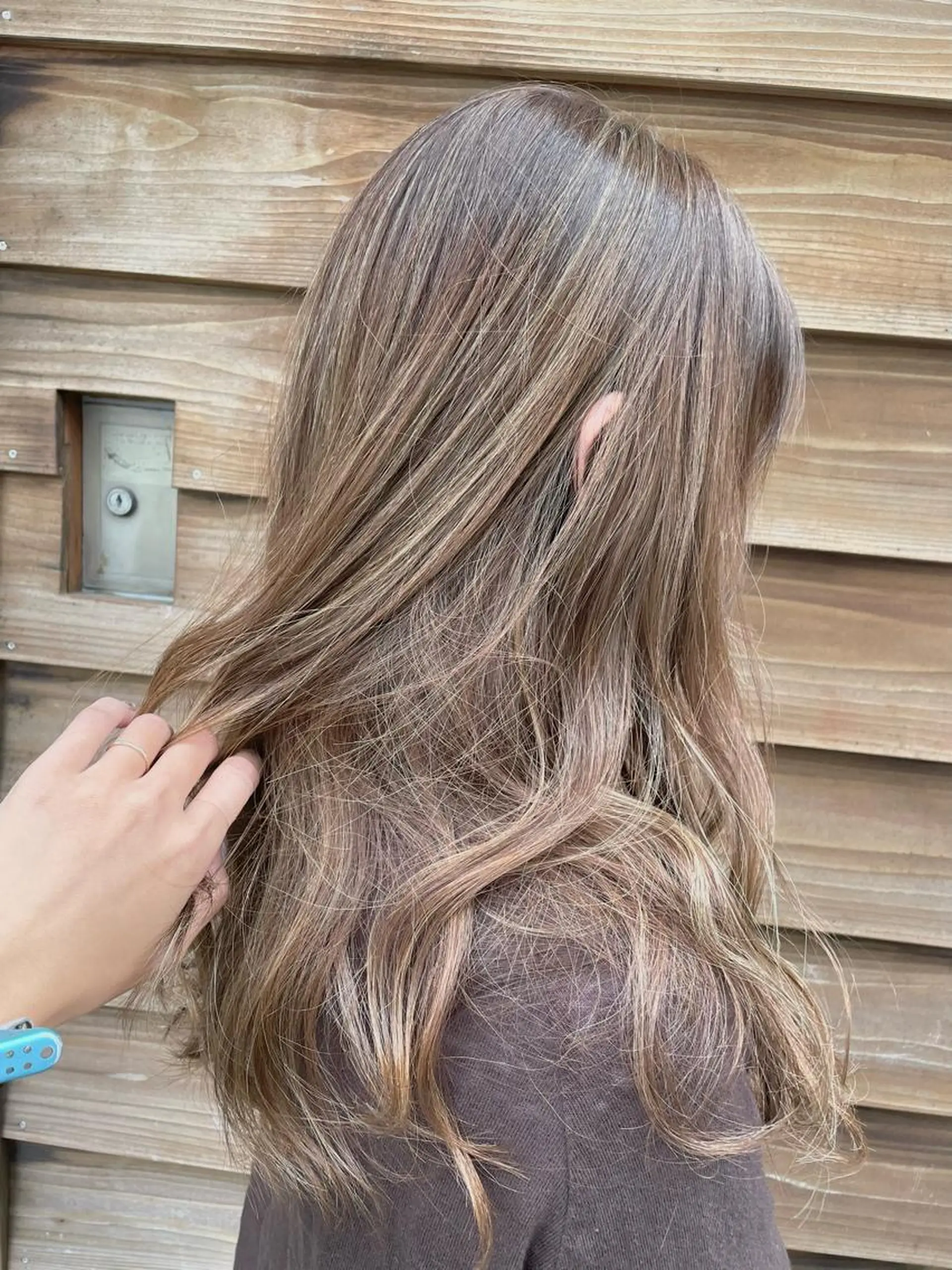 ロング カラー Ma hoのヘアスタイル