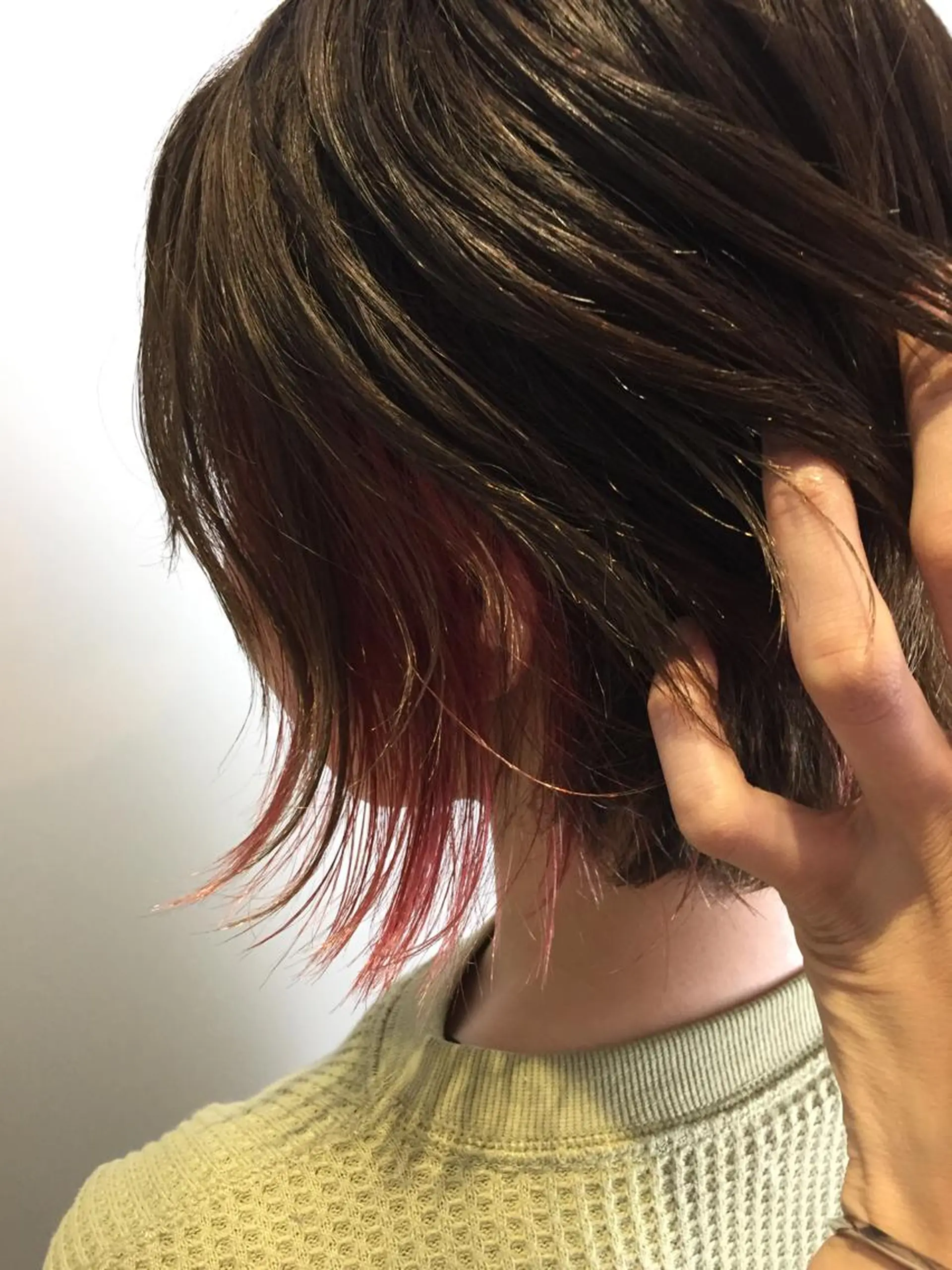 ショート カラー ピンクカラー カット ヘアカラー トリートメント 原宿サロン代表 デザインカラー伊藤卓のヘアスタイル
