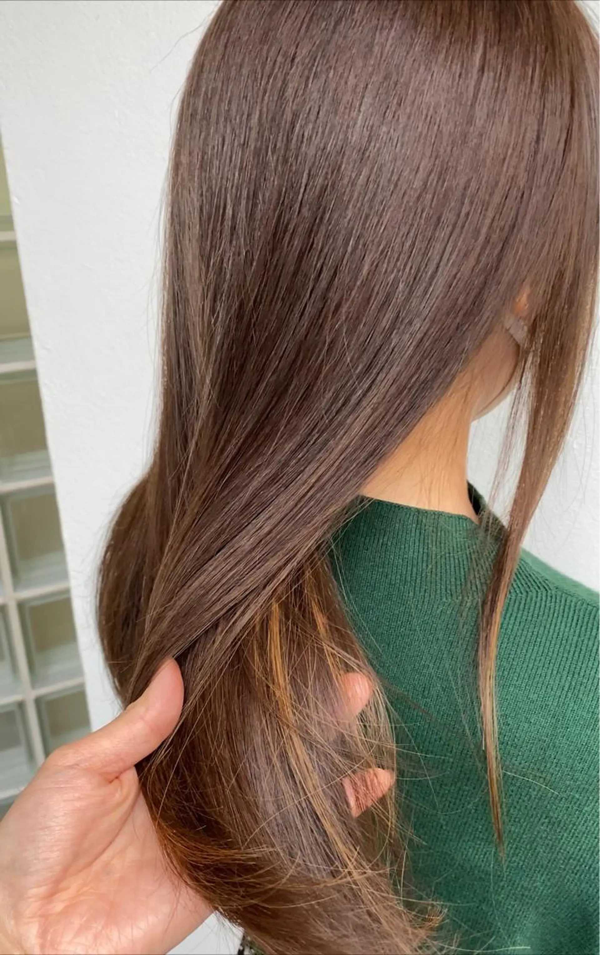 ロング カラー デザインカラー 白髪世代の悩み解決 阿部耕大のヘアスタイル