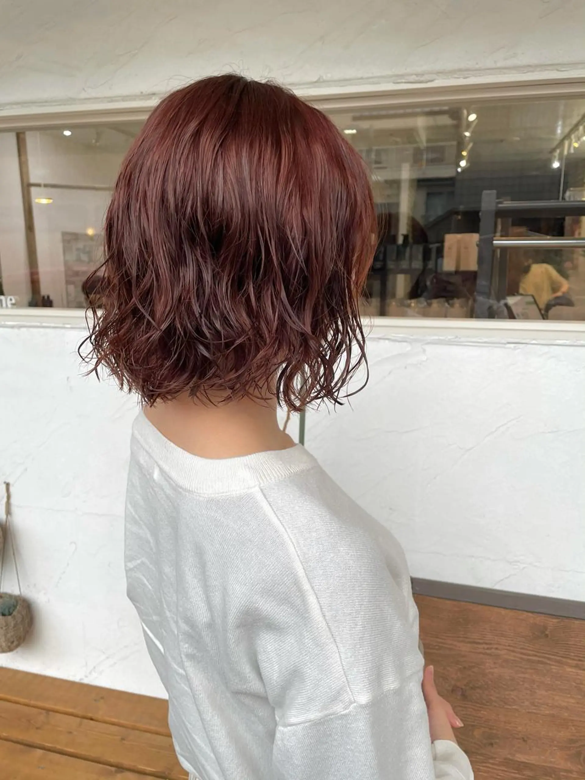 ミディアム カラー ピンクカラー カット ヘアカラー トリートメント 後藤 陽花子のヘアスタイル