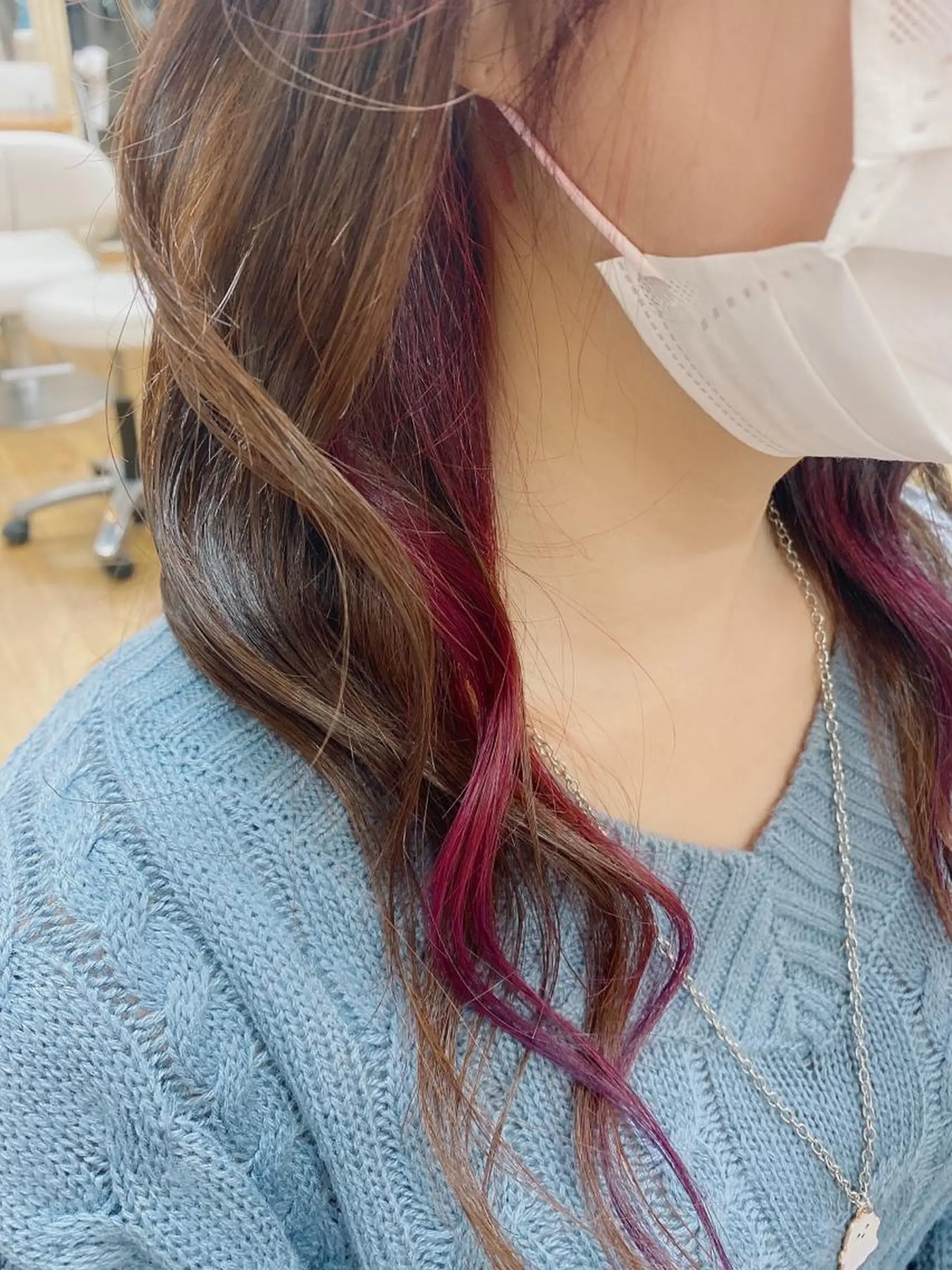 ロング カラー ボルドーカラー イヤリングカラー ヘアカラー sagedoue MIZUKI✂️のヘアスタイル