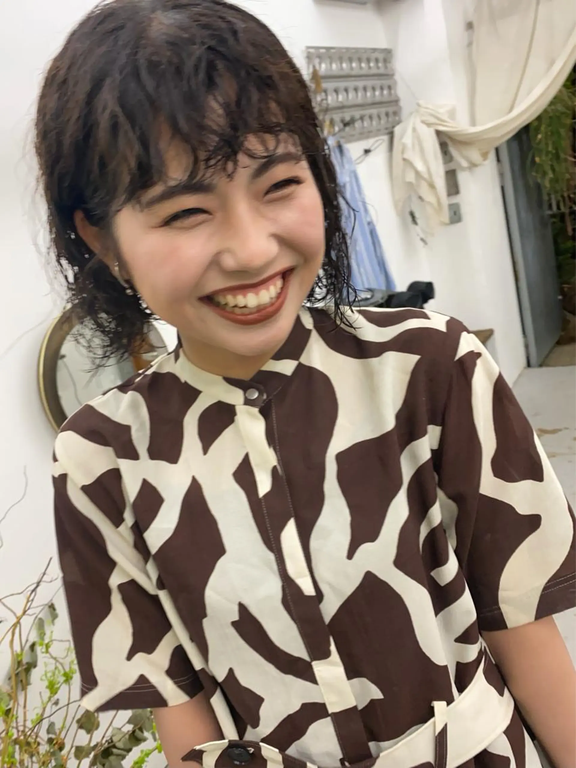 ミディアム パーマ カット パーマ トリートメント qiie/長友 インナーカラーのヘアスタイル